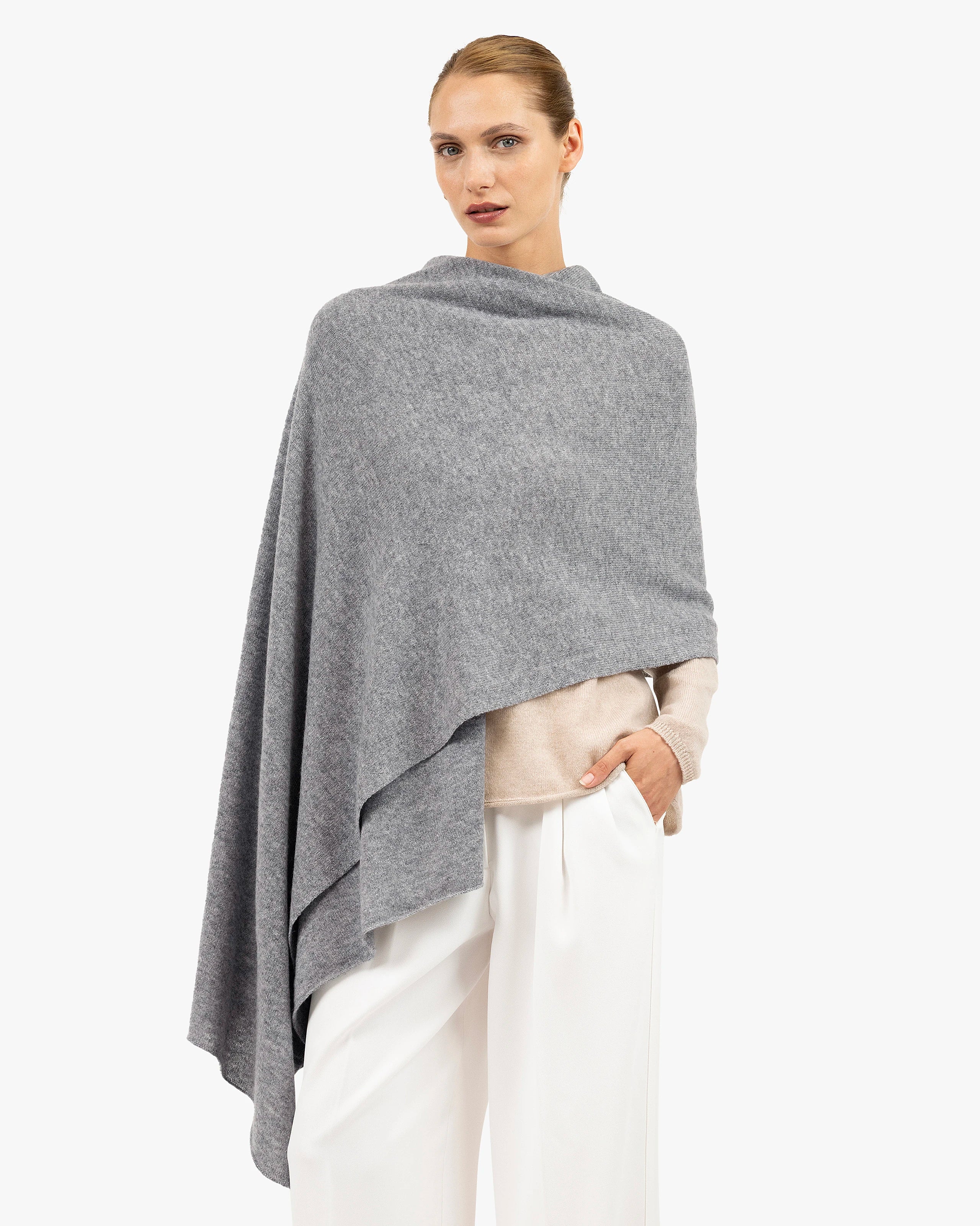 Essential Maxi Cashmere Wrap - Medium Grey | MaisonCashmere