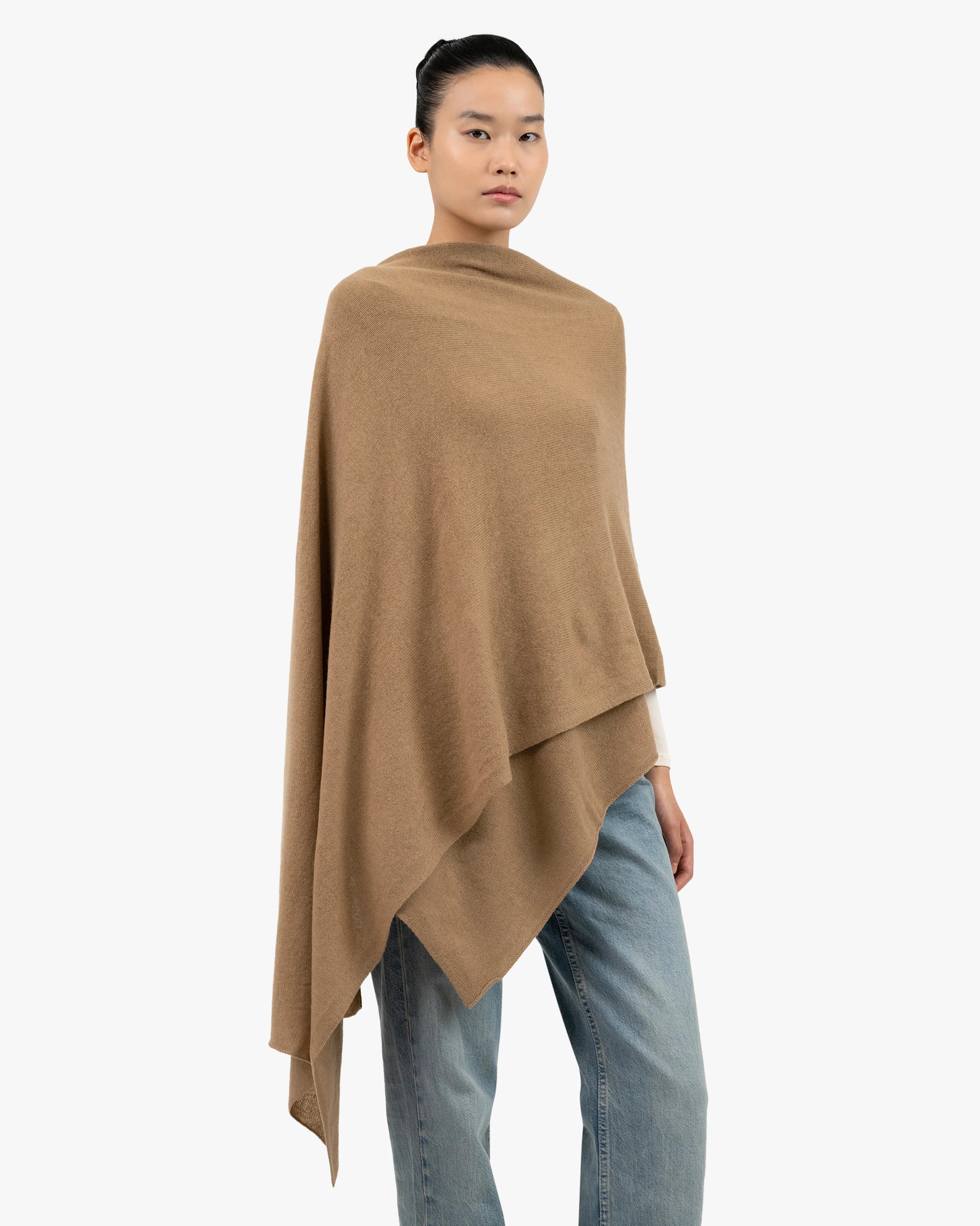 Essential Maxi Cashmere Wrap - Camel | MaisonCashmere