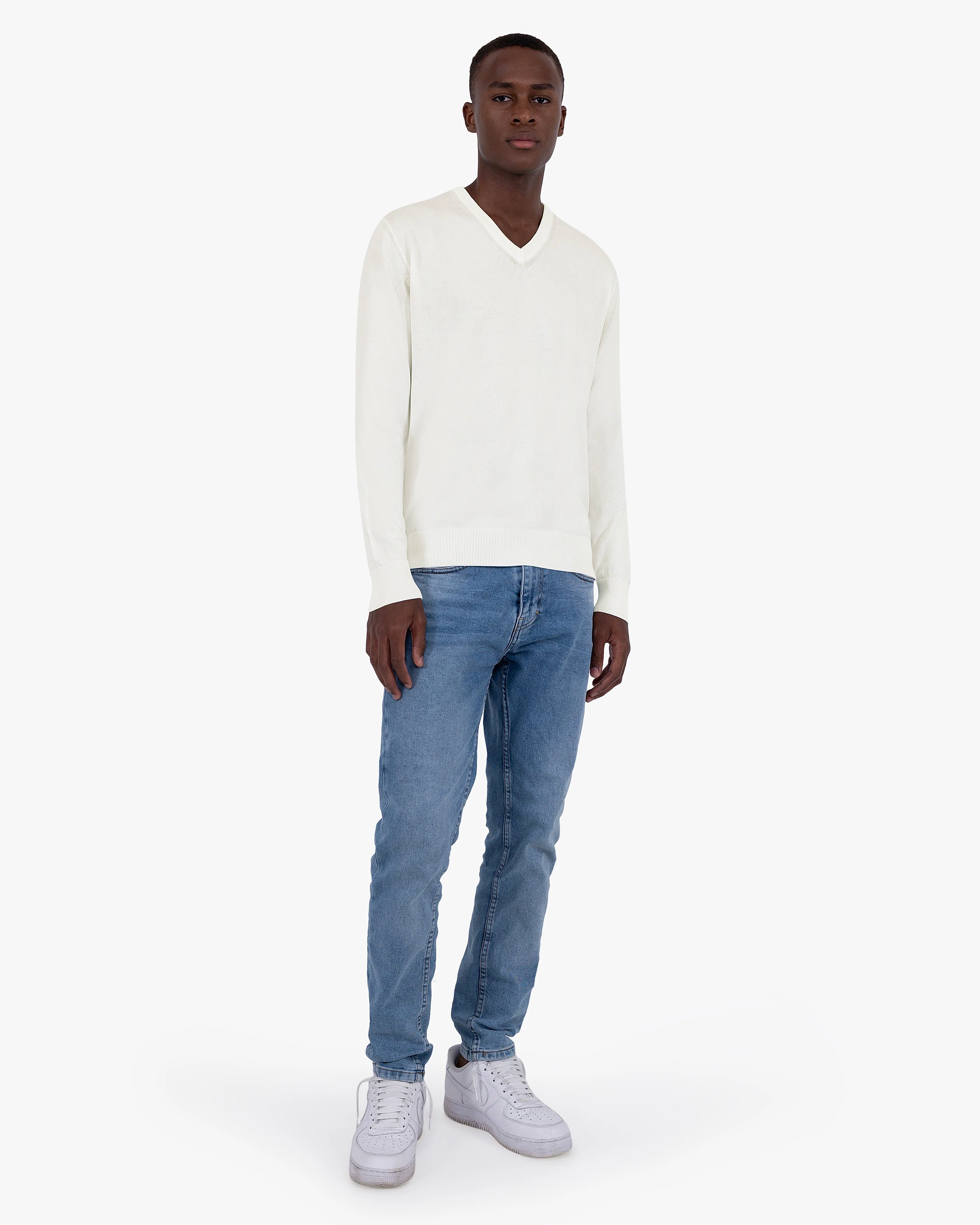 Men's Giza Cotton V-Neck Sweater - White | MaisonCashmere
