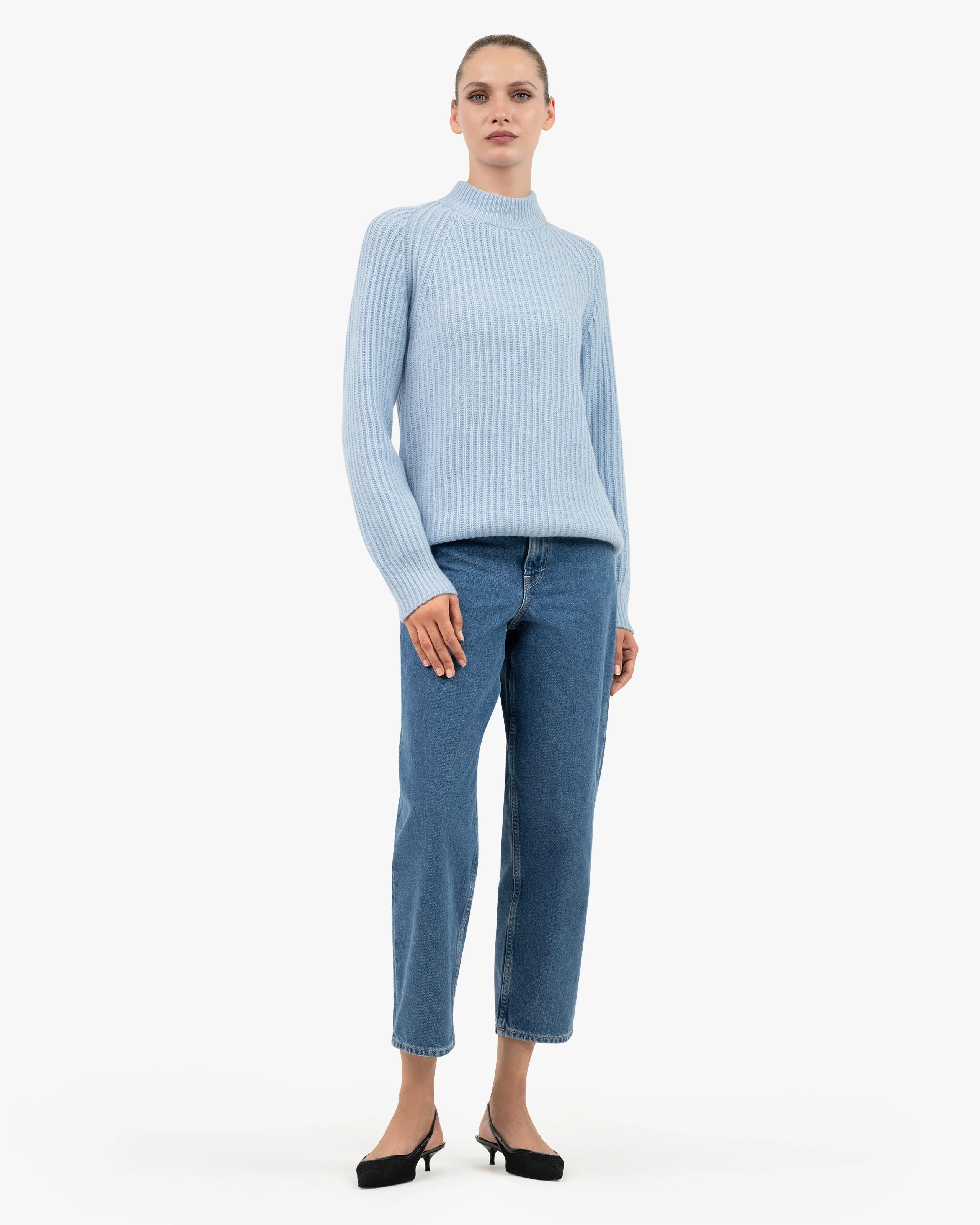 Celerina Cashmere Crew Neck Sweater - Light Blue | MaisonCashmere
