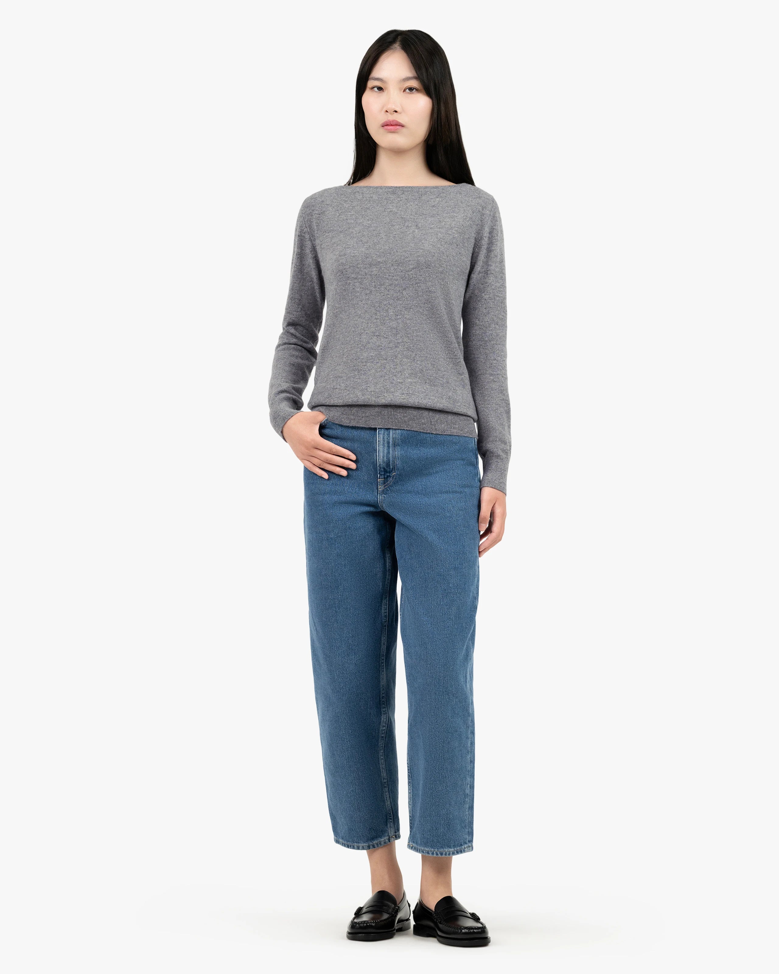 BOAT NECK SOLID CASHMERE SWEATER - NIGHT main image 1