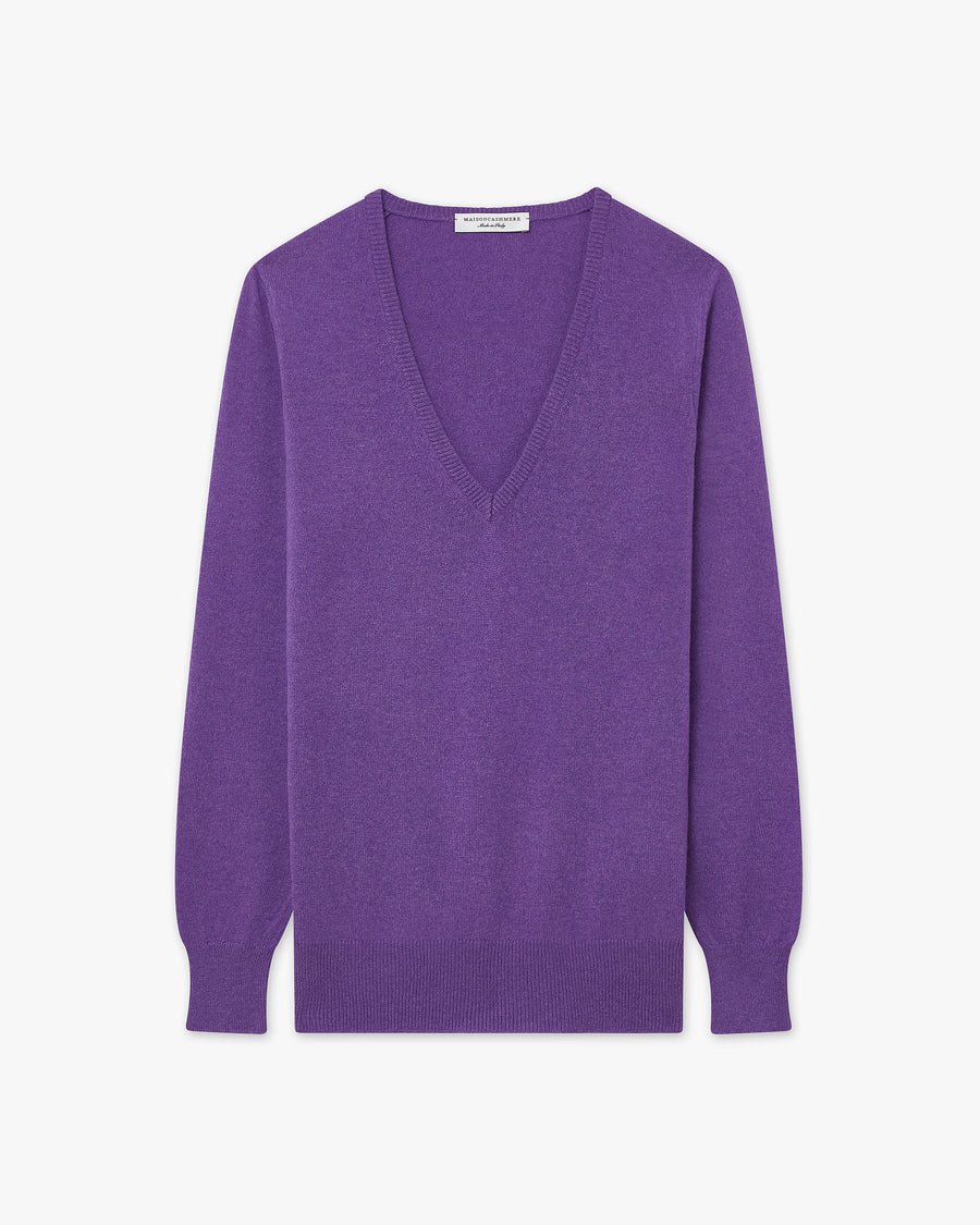 Women's Essential V-Neck Sweater - Purple Cashmere