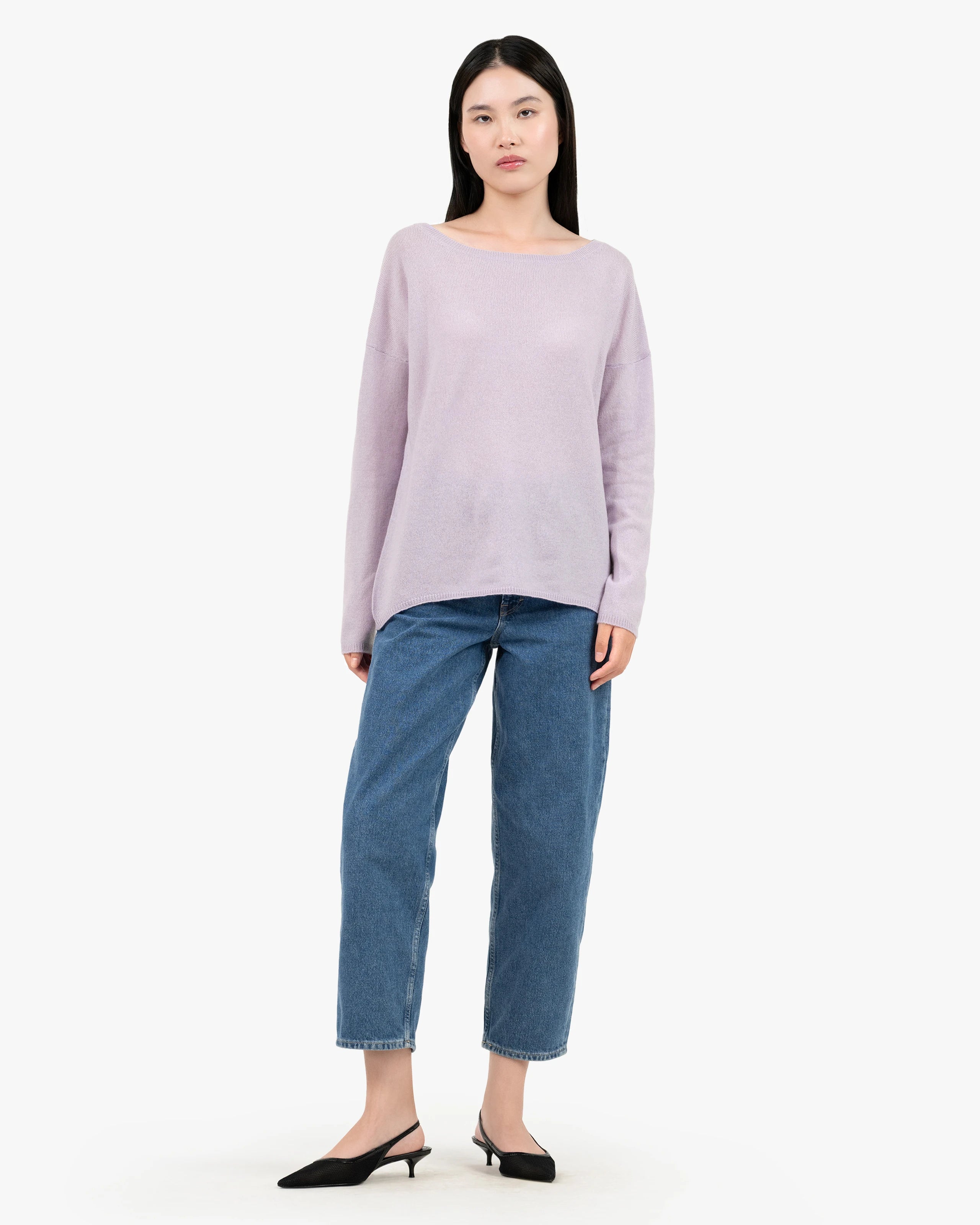 Women's Lightness Cashmere Boat Neck Sweater - Lilac | MaisonCashmere