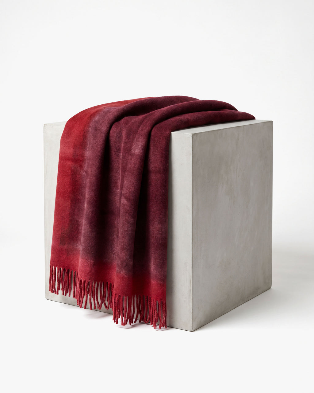 Throw | The Moment 10 | Red Lifestyle > Blanket