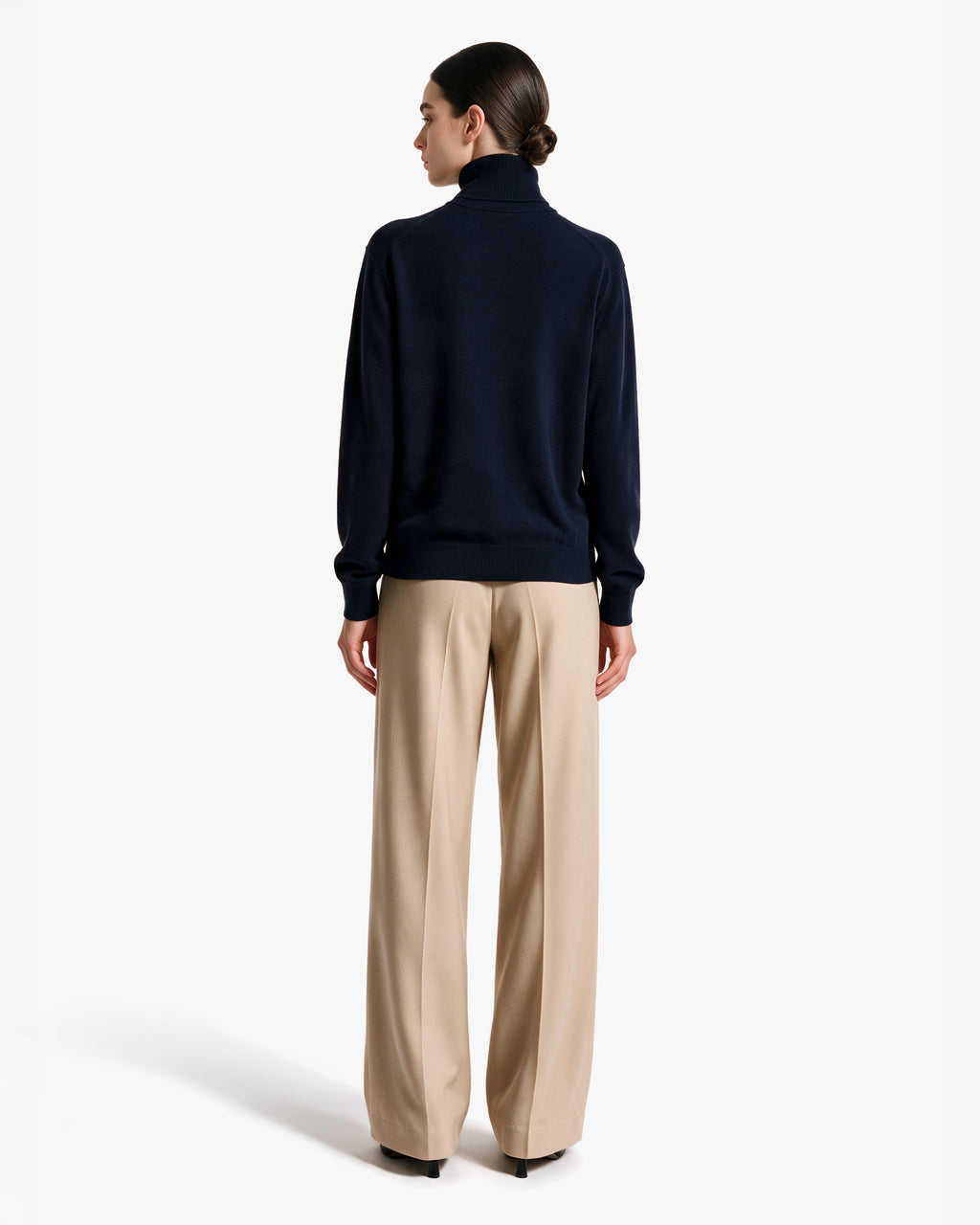 Women's Classic Prestige Roll Neck · Night Blue