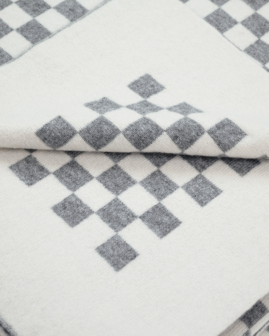 Damier Blanket - Medium Grey Cashmere