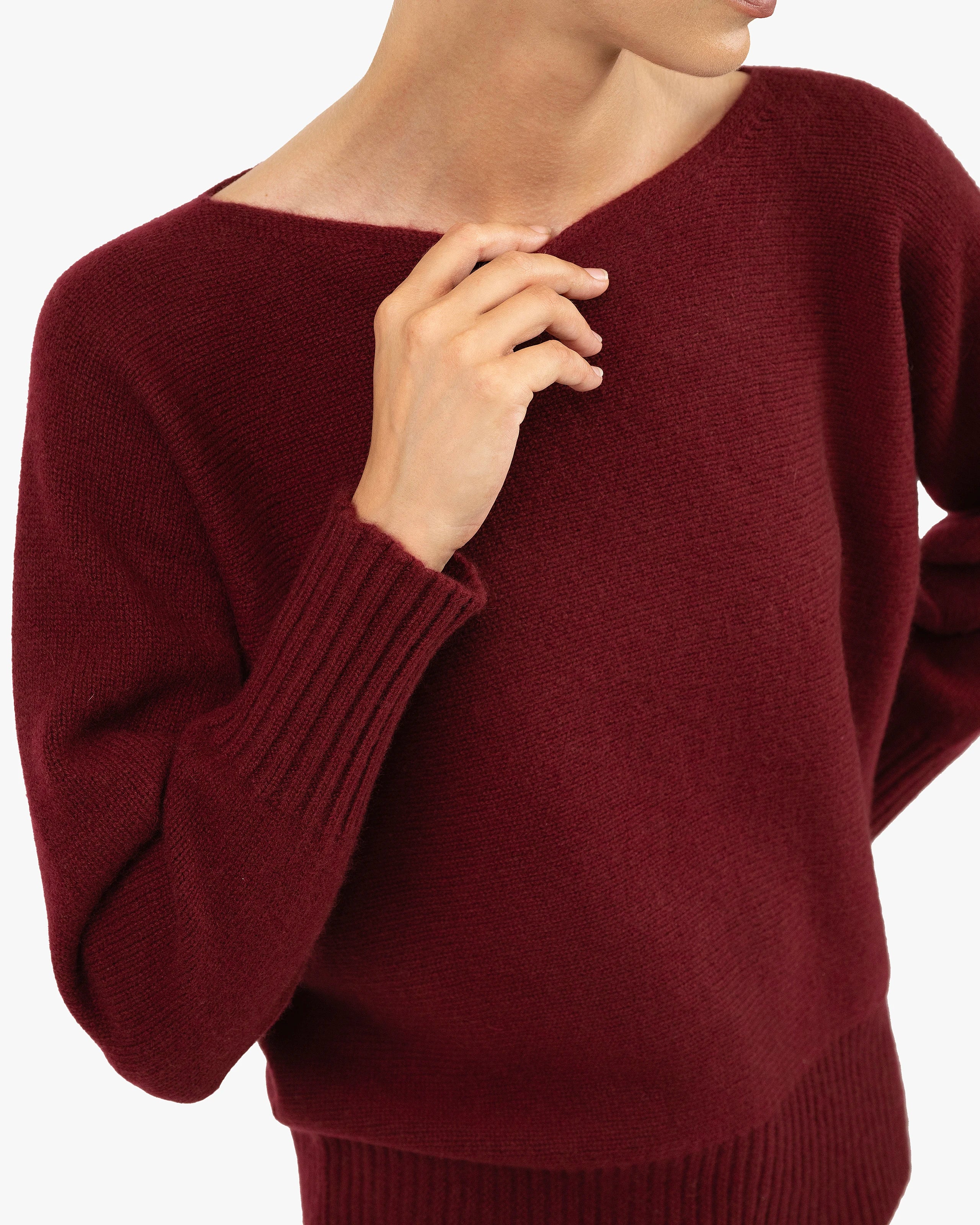 Dolomiti Maxi Boat Neck Sweater - Bordeaux Cashmere