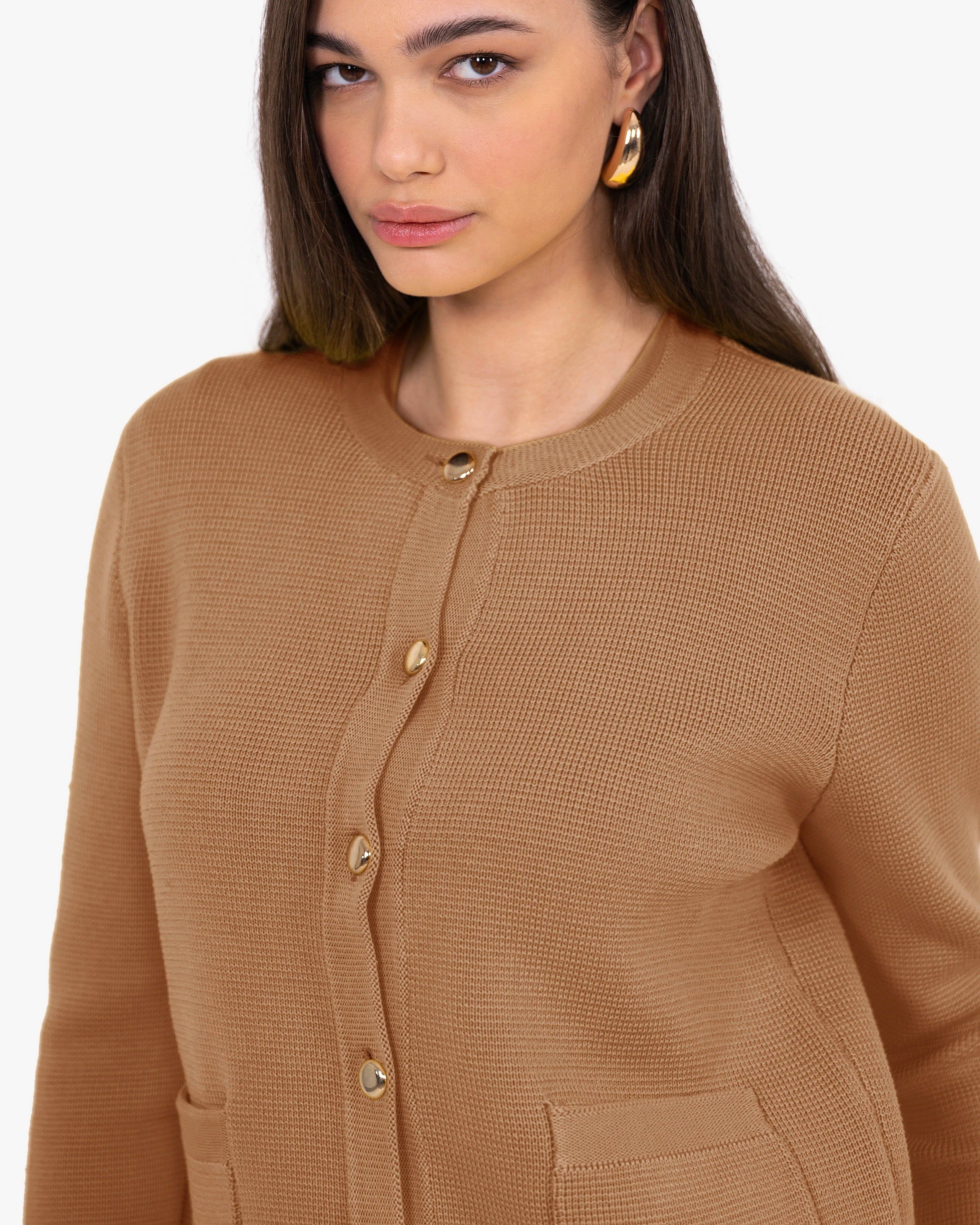 Oasi Crew Neck Cardigan - Hazelnut Cotone