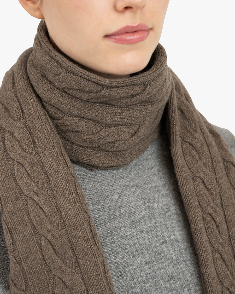Cable Knit Maxi Scarf - Brown Cashmere