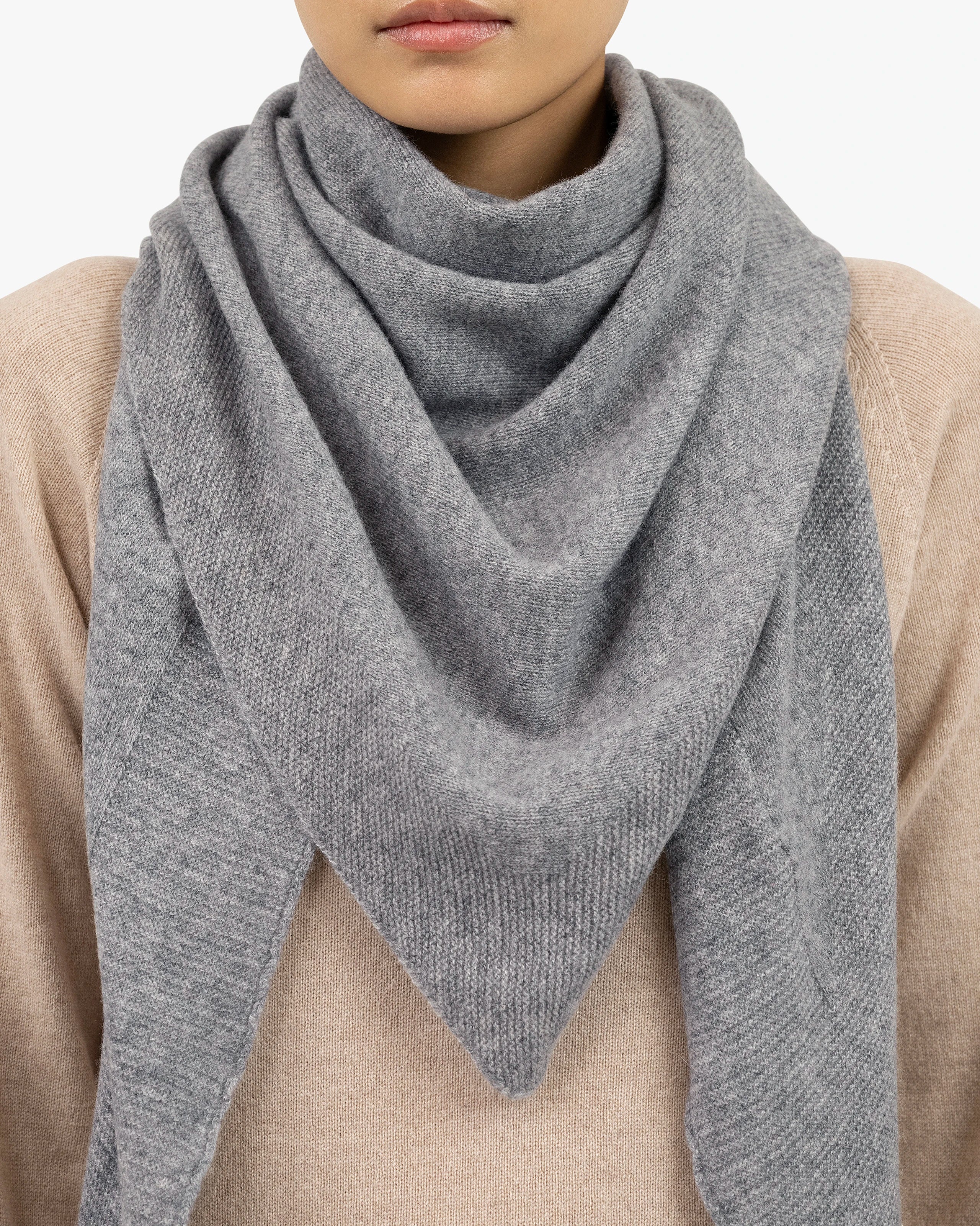 Maxi Triangle Scarf - Medium Grey Cashmere