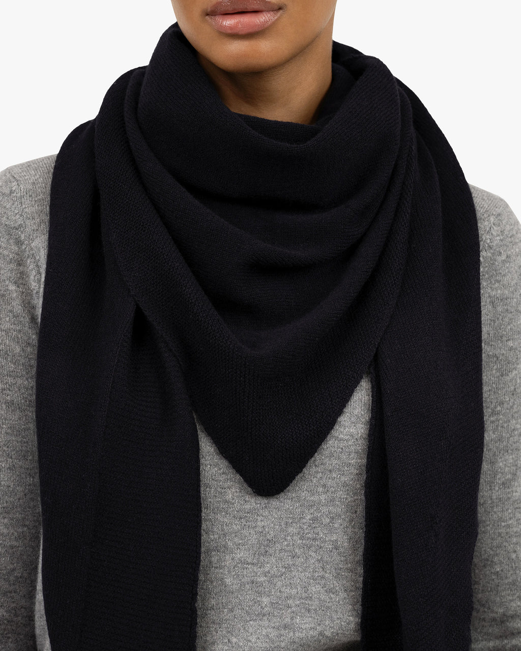 Maxi Triangle Scarf - Black Cashmere