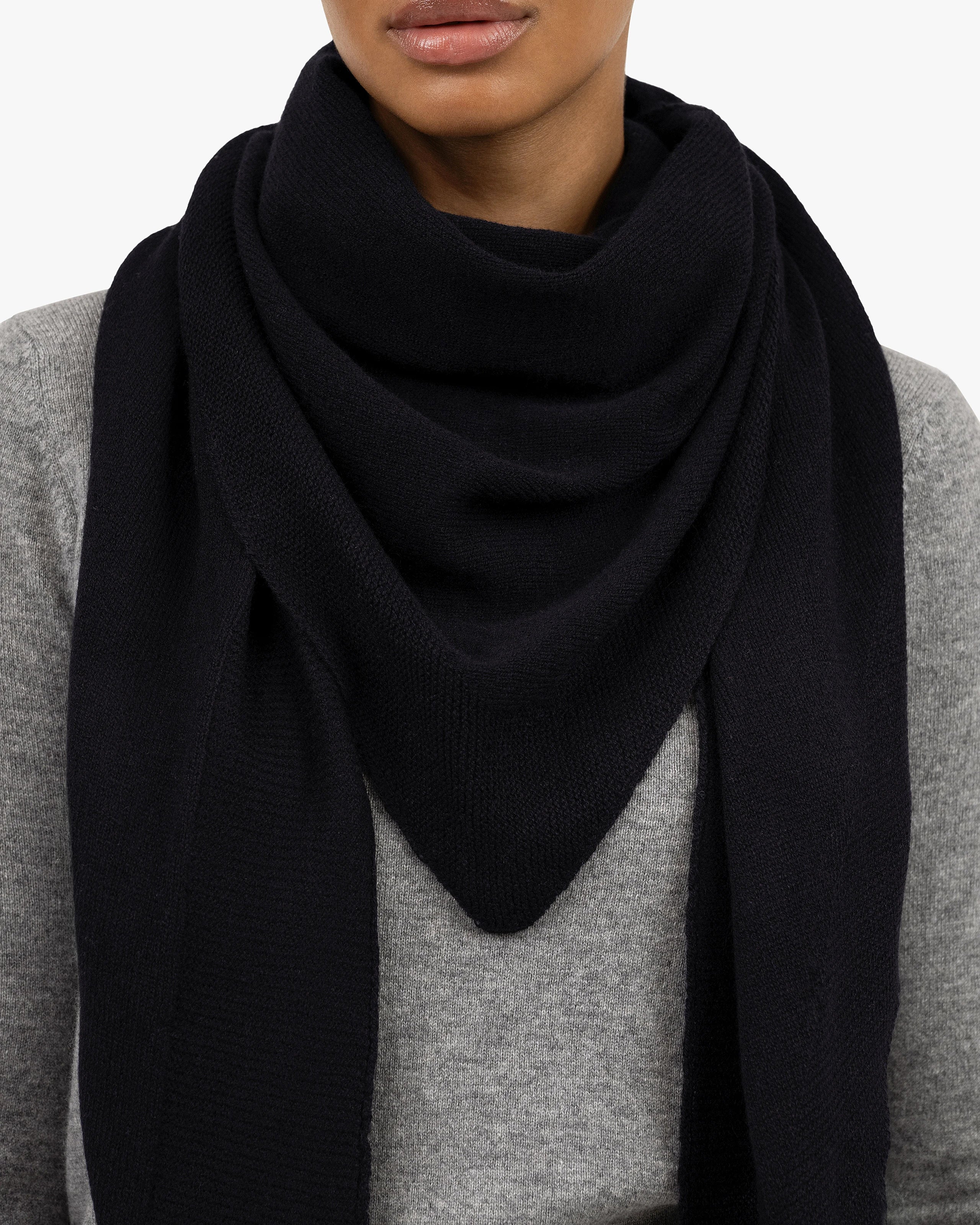 Maxi Triangle Scarf - Black Cashmere