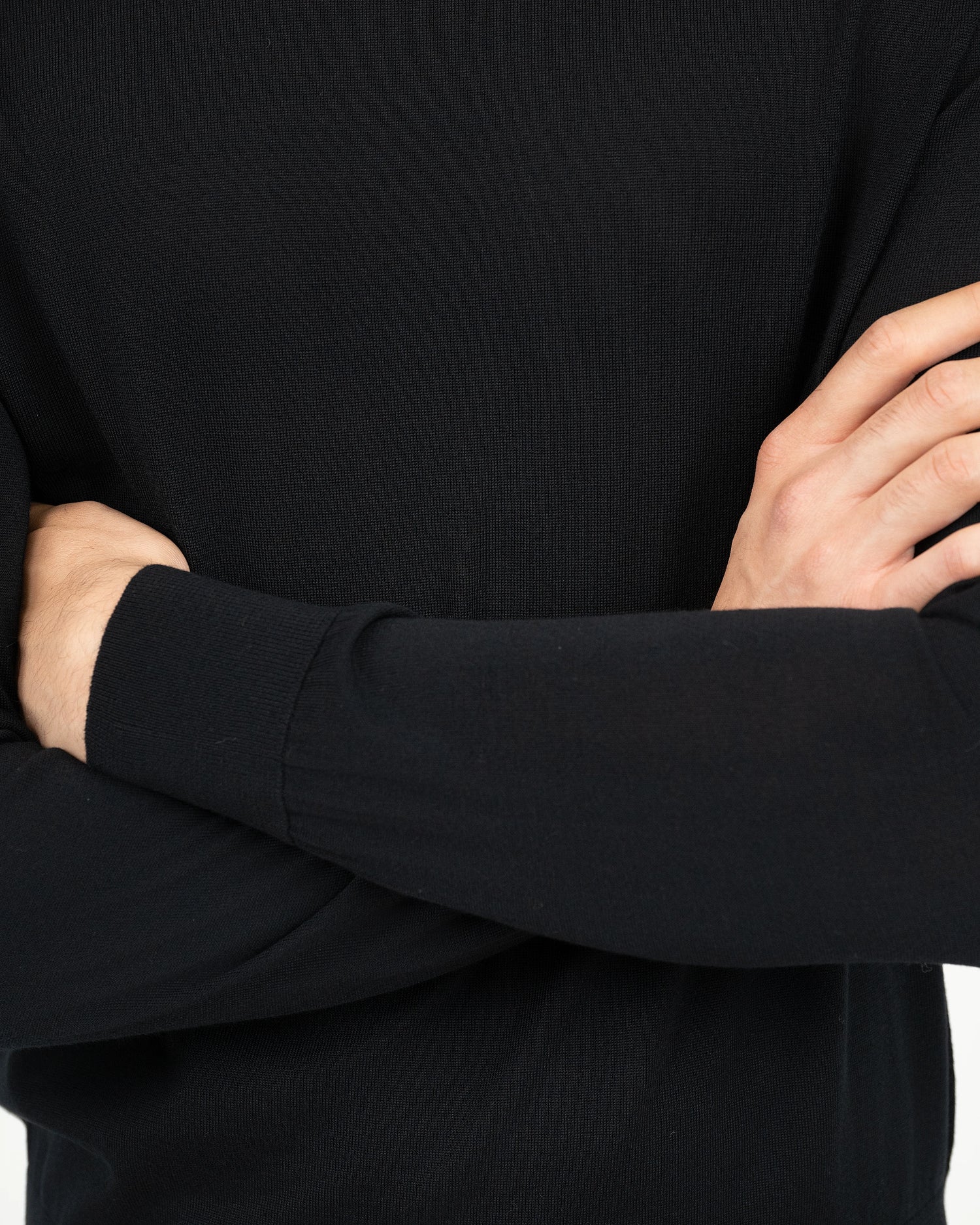 Men's Belmond Turtleneck Sweater - Black Merino Superfine