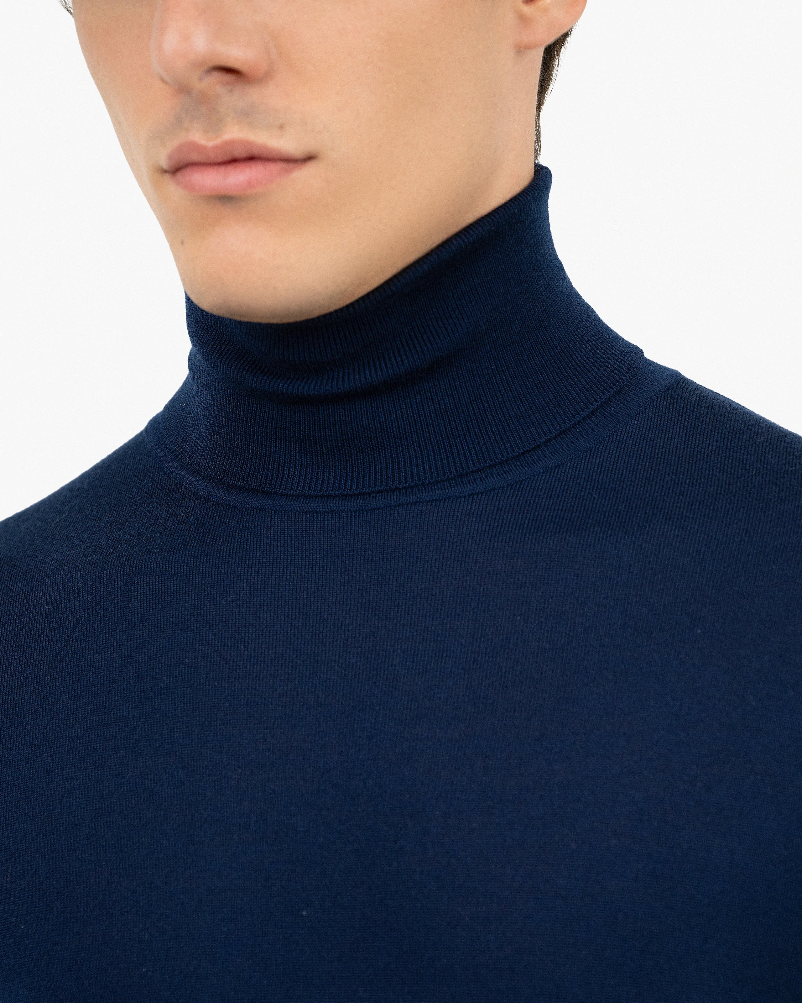 Men's Belmond Turtleneck Sweater - Blue Merino Superfine