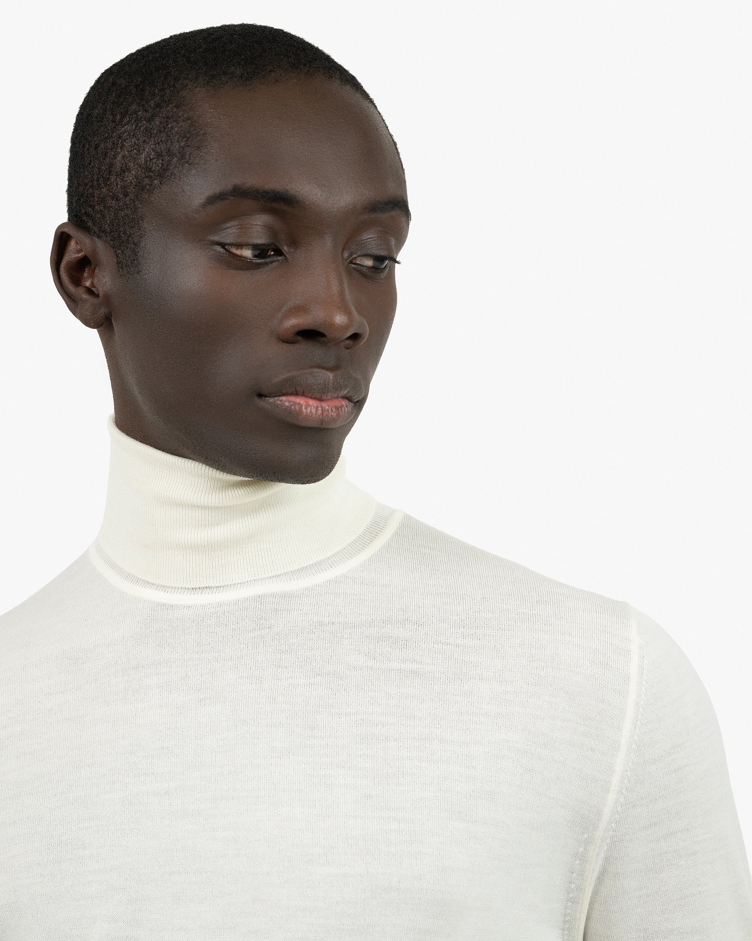 Men's Belmond Turtleneck Sweater - White Merino Superfine