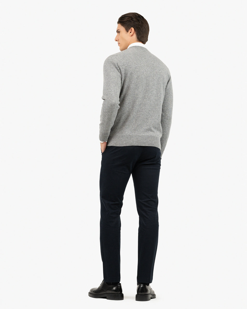 Men's Classic Crew Neck Sweater - Medium Grey Cashmere