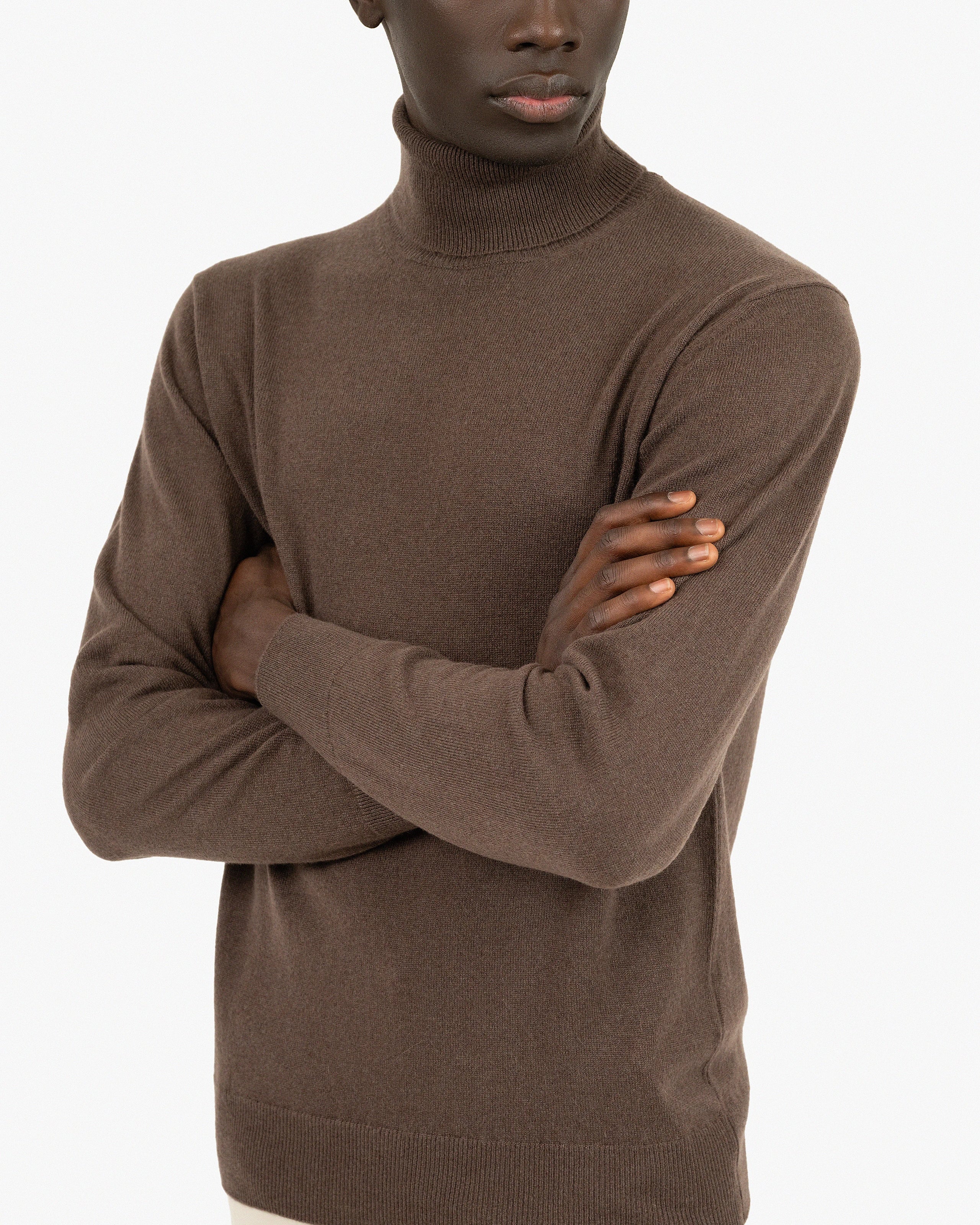 Men's Classic Turtleneck Sweater - Brown Cashmere