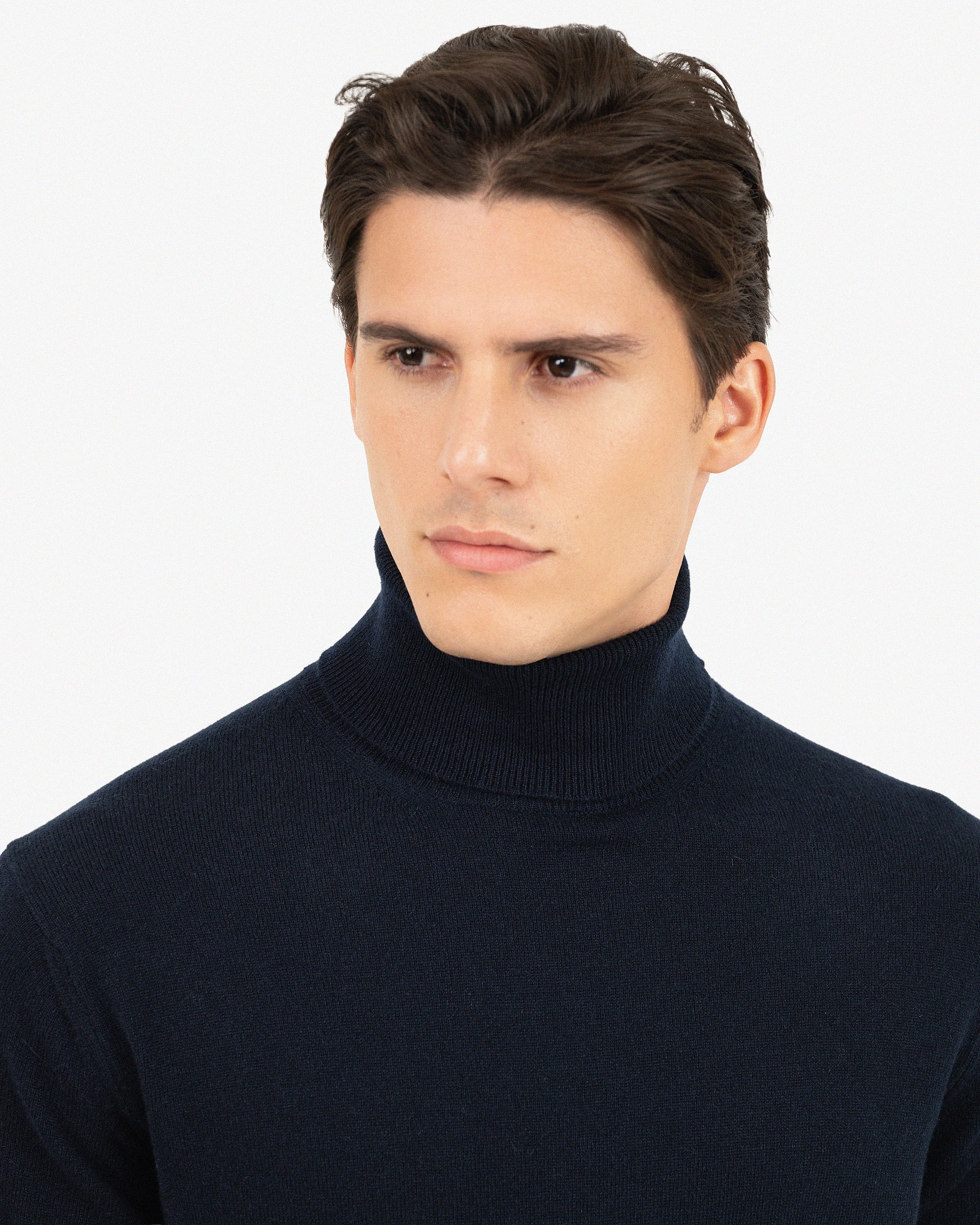 Men's Classic Turtleneck Sweater - Night Blue Cashmere