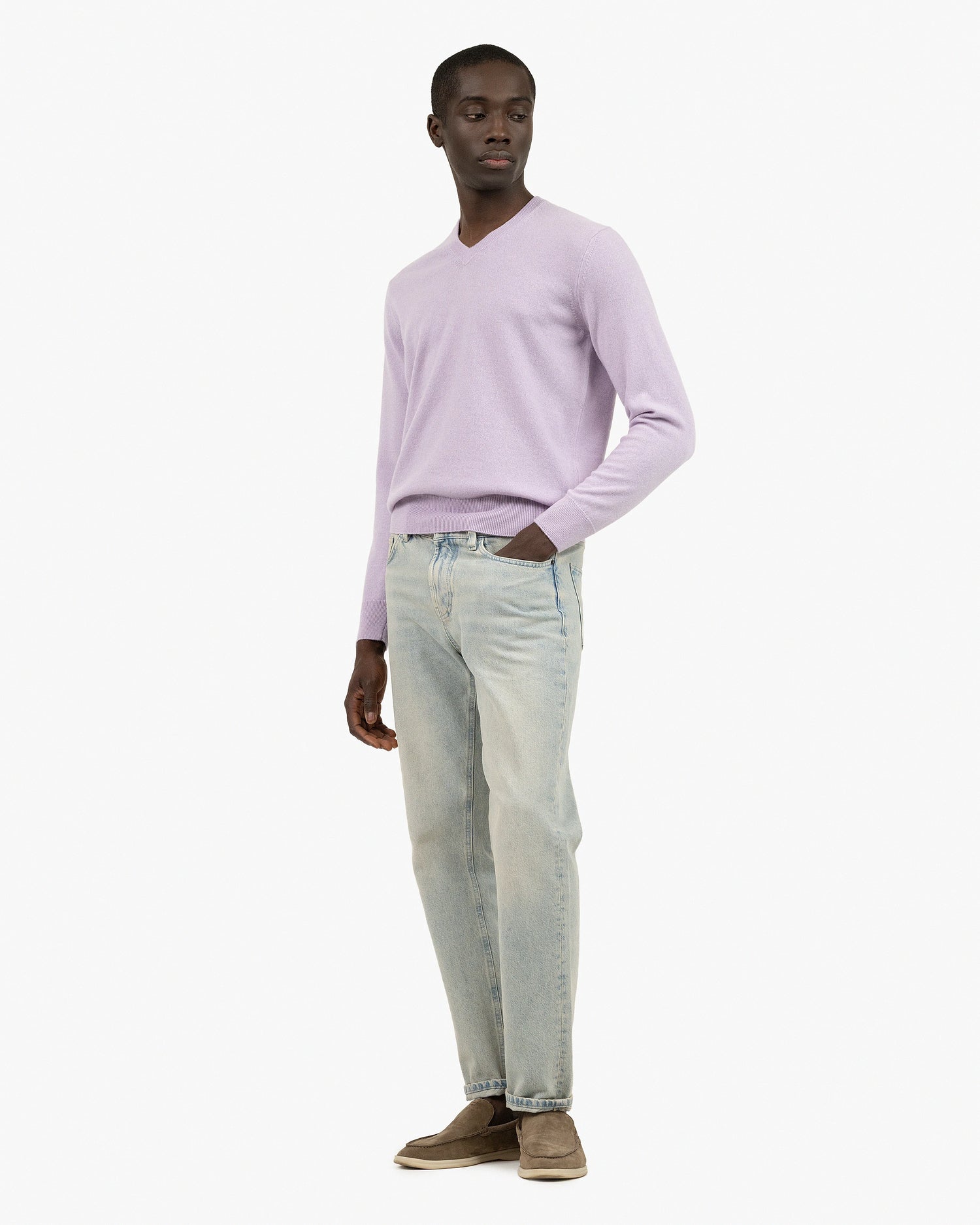 Men's Classic Cashmere V-Neck Sweater Lilac MaisonCashmere