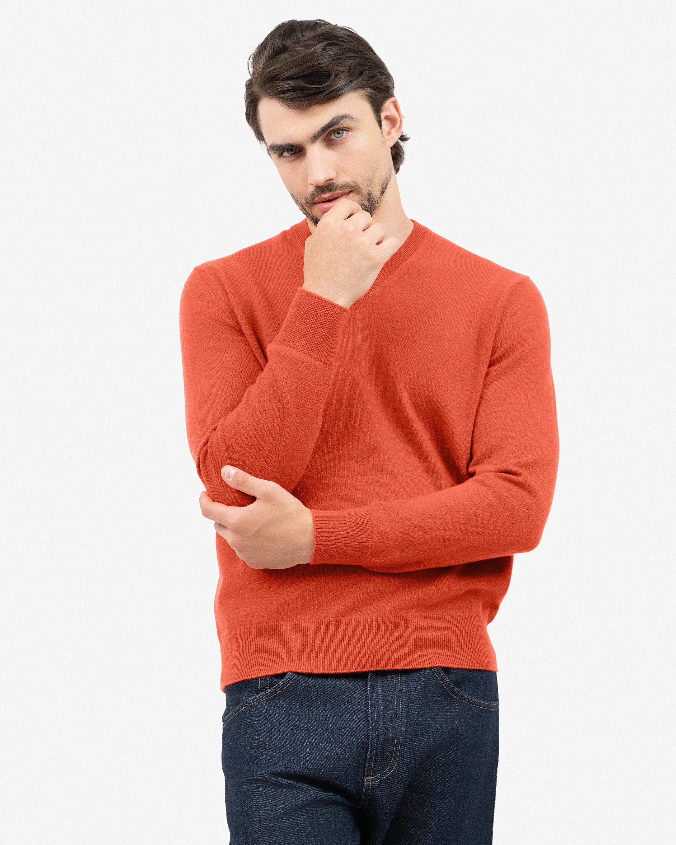 Men's Classic V-Neck Sweater - Brick Red Cashmere