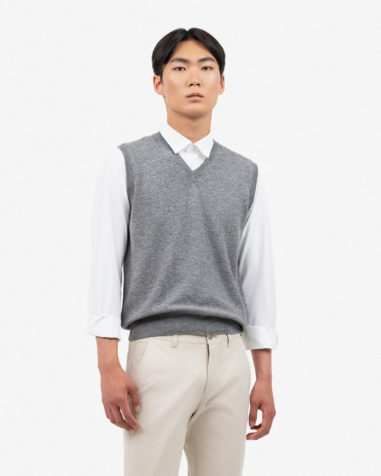 Men's Classic Cashmere Vest Medium Grey MaisonCashmere