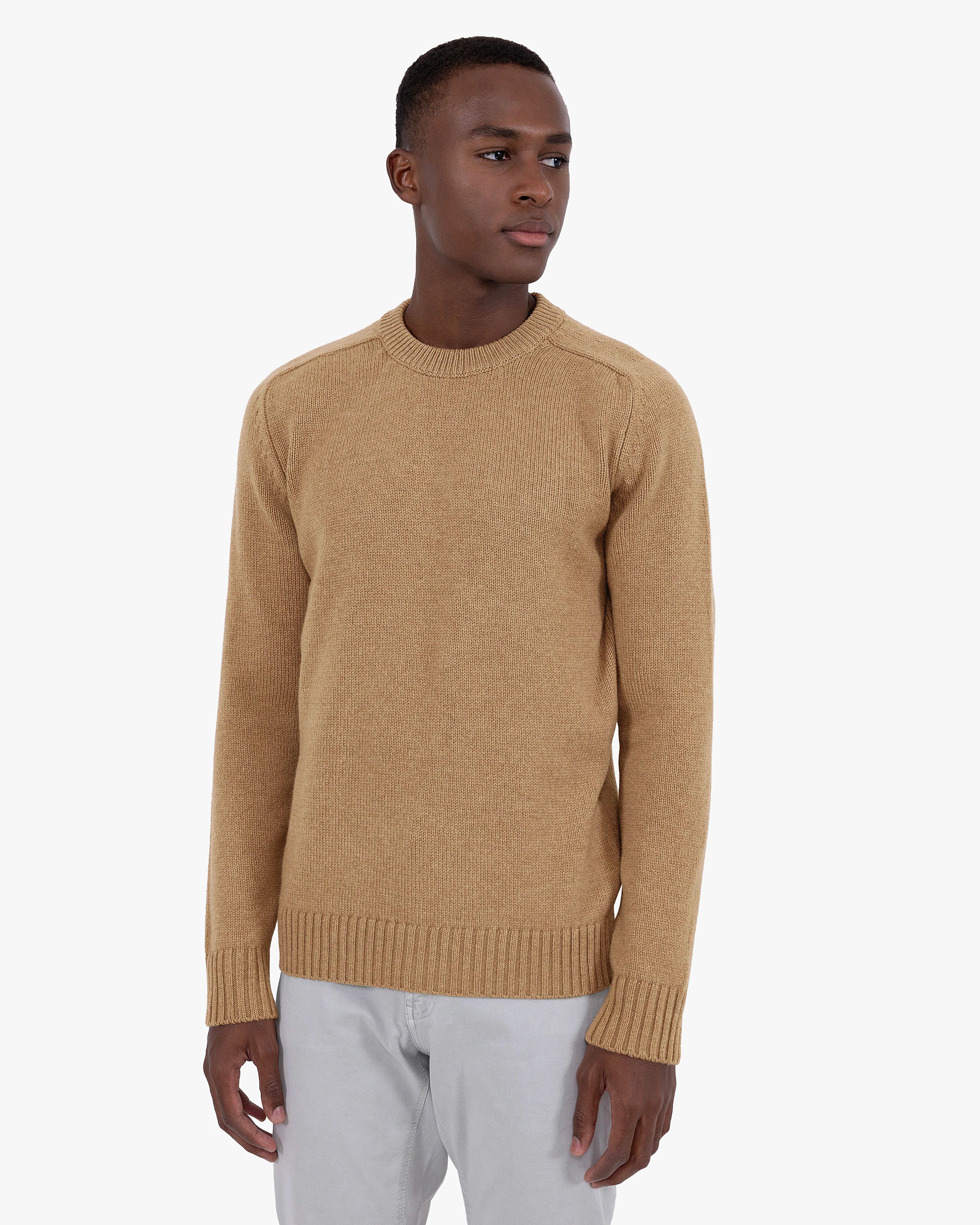 Men's Moritz Merino Crew Neck Sweater - Hazelnut | MaisonCashmere