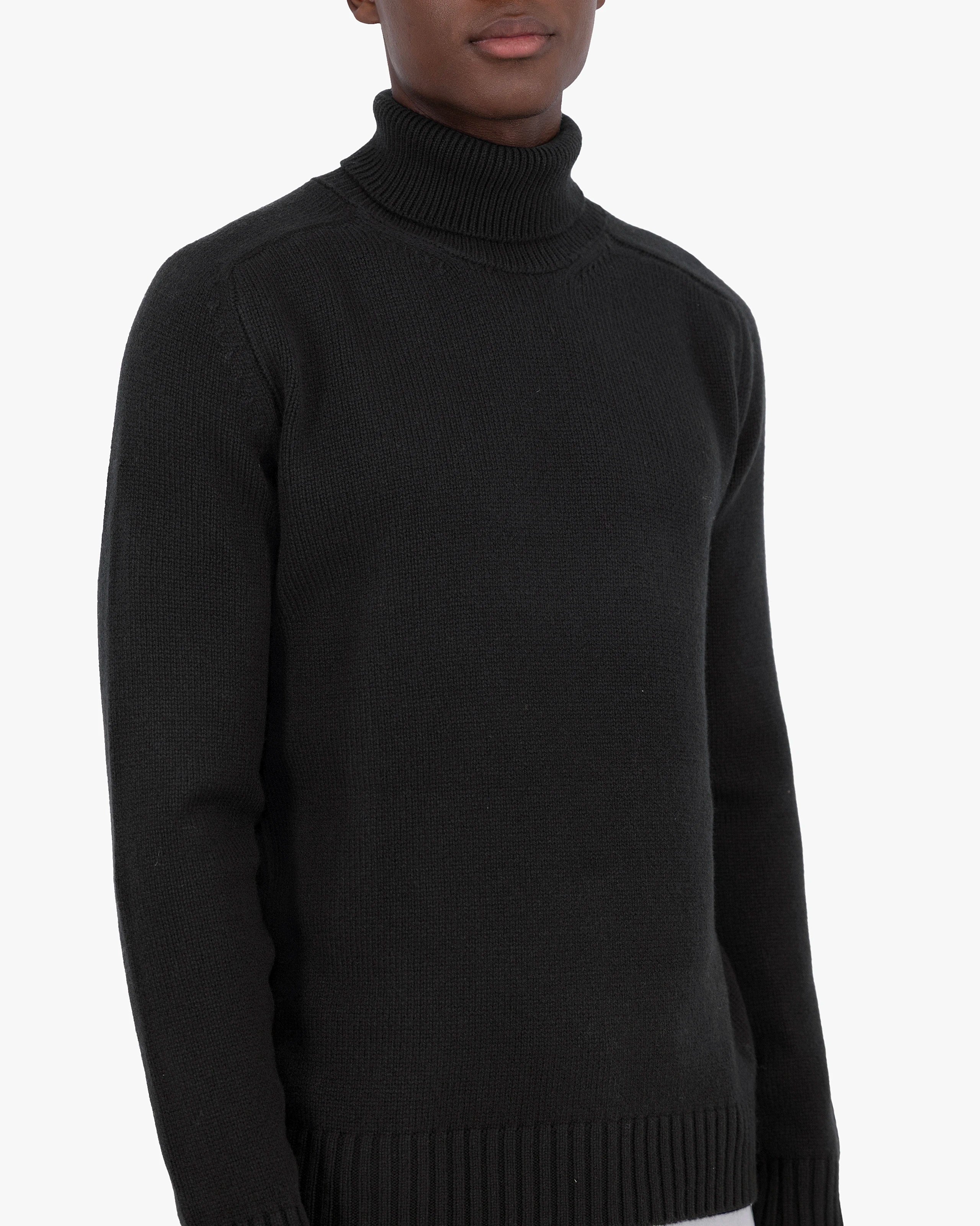Men's Moritz Turtleneck Sweater - Black Merino
