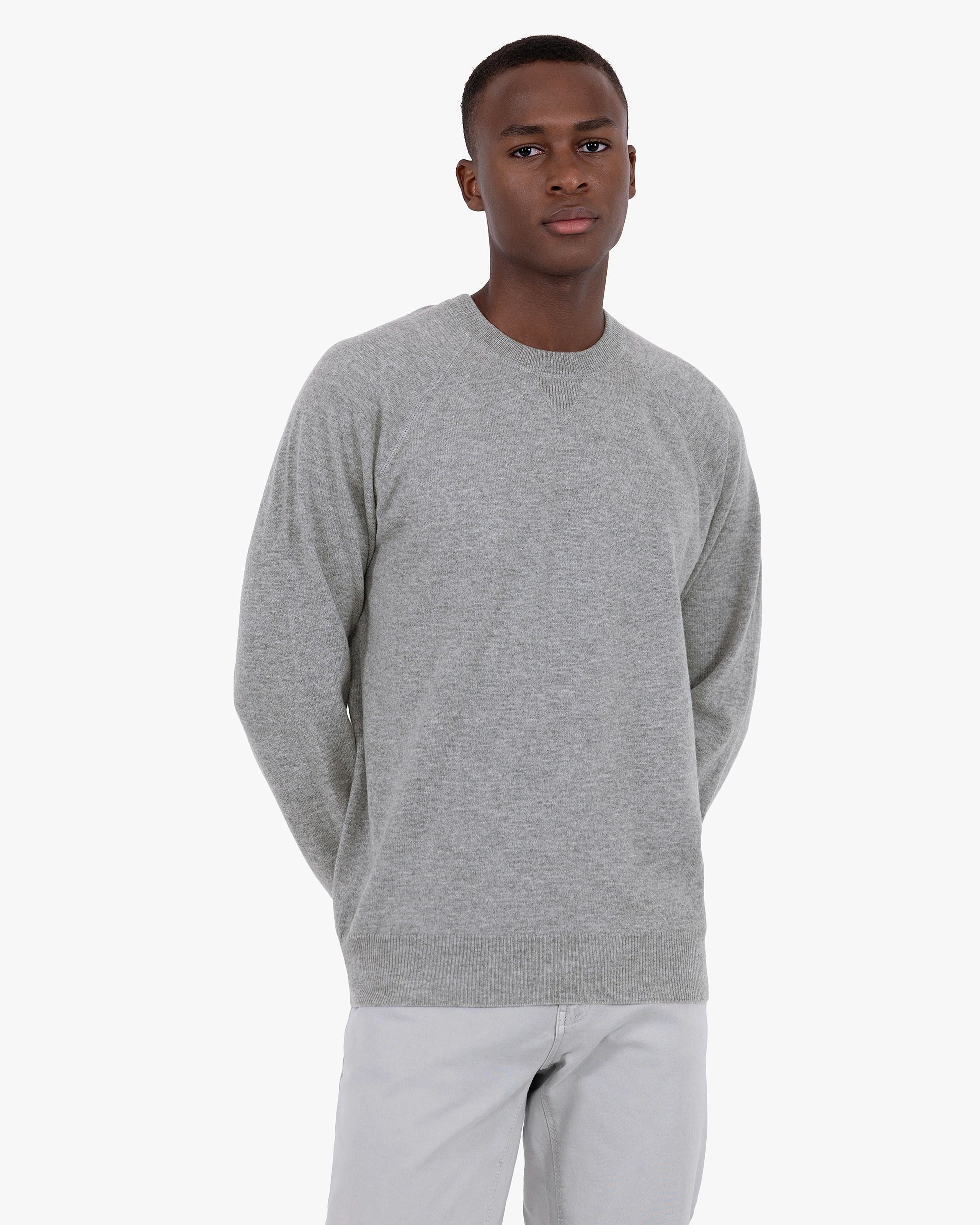 Men's Saxon Raglan Crew Neck Sweater - Medium Grey Merino
