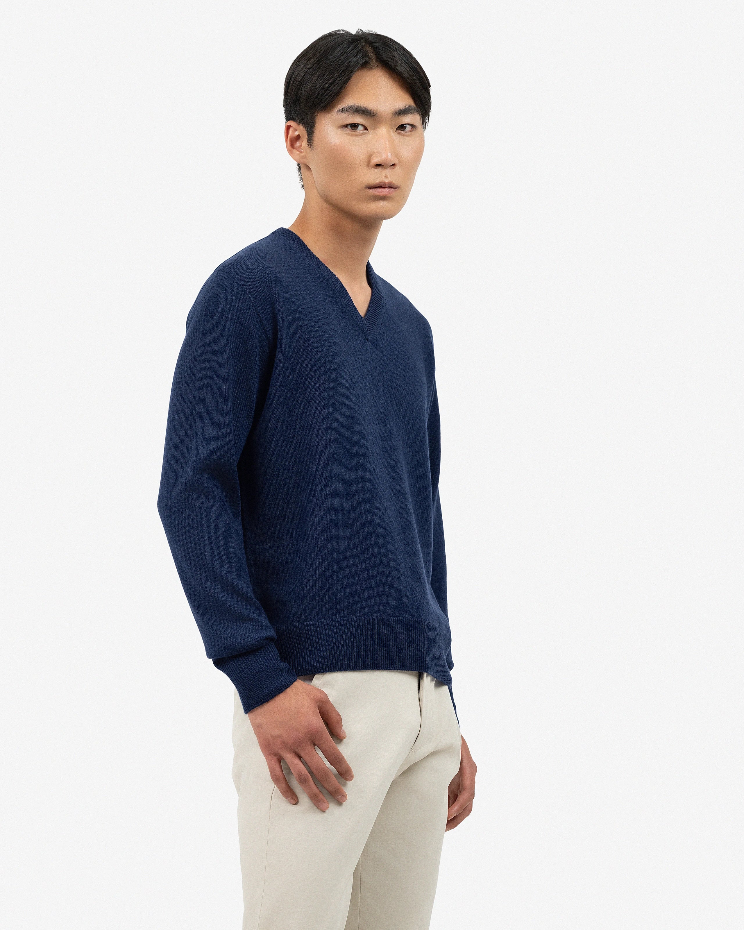 Men's Saxon V-Neck Sweater - Blue Merino