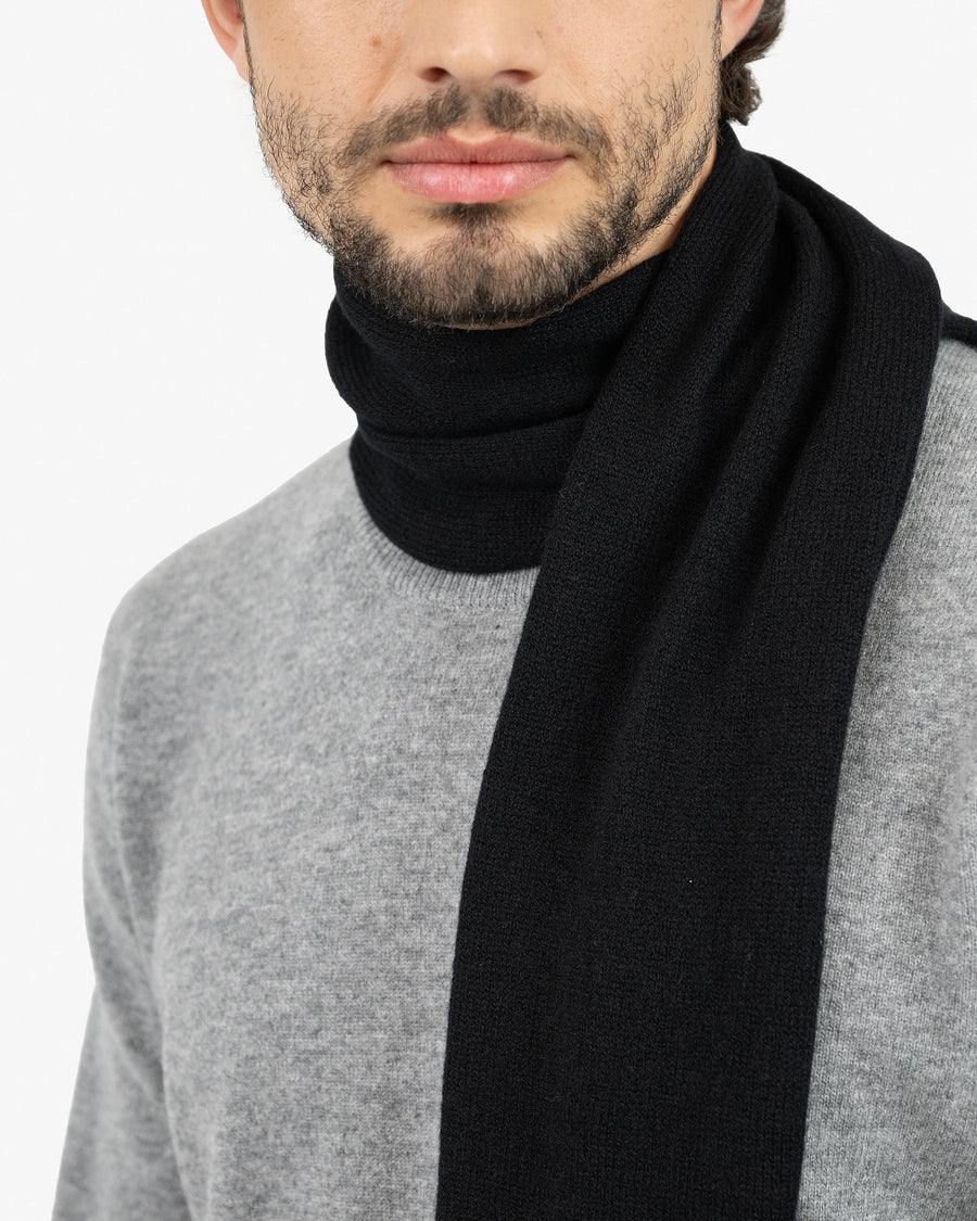 Men's Essential Scarf - Black Cashmere