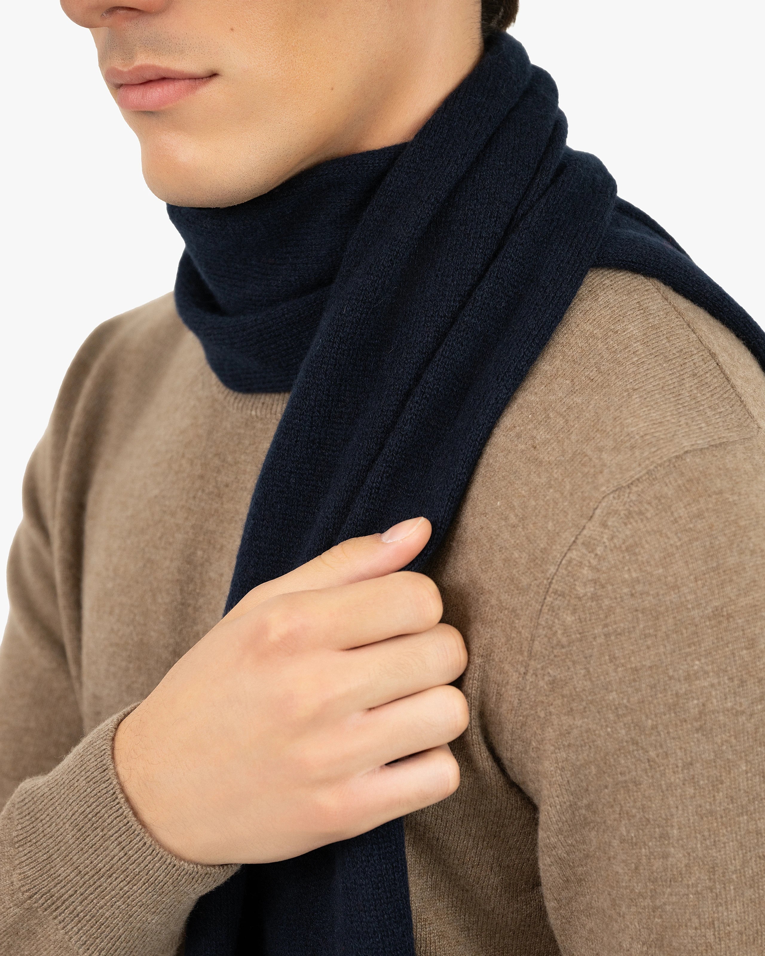 Men's Essential Scarf - Night Blue Cashmere