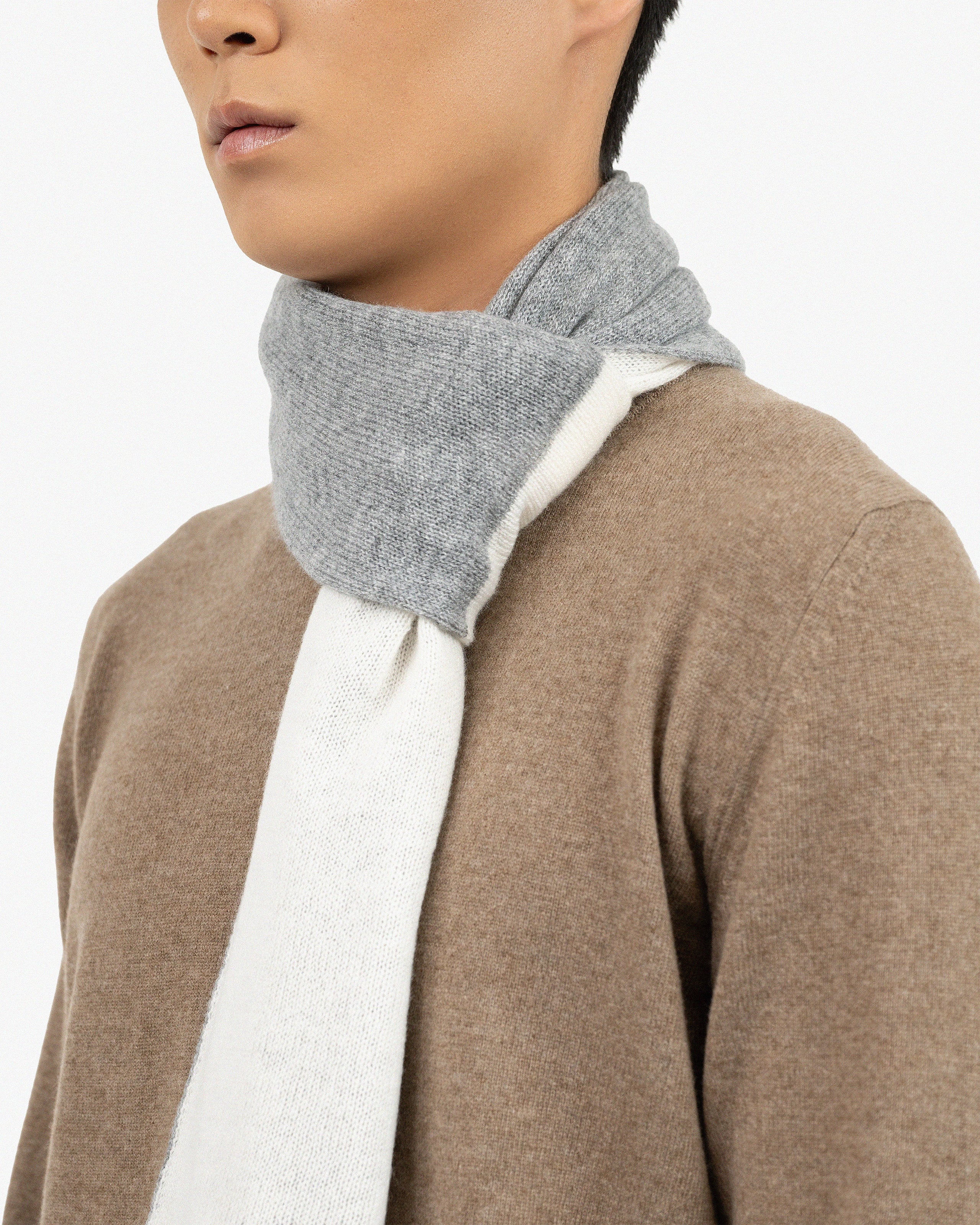 Men's Two-Tone Scarf - Medium Grey Cashmere