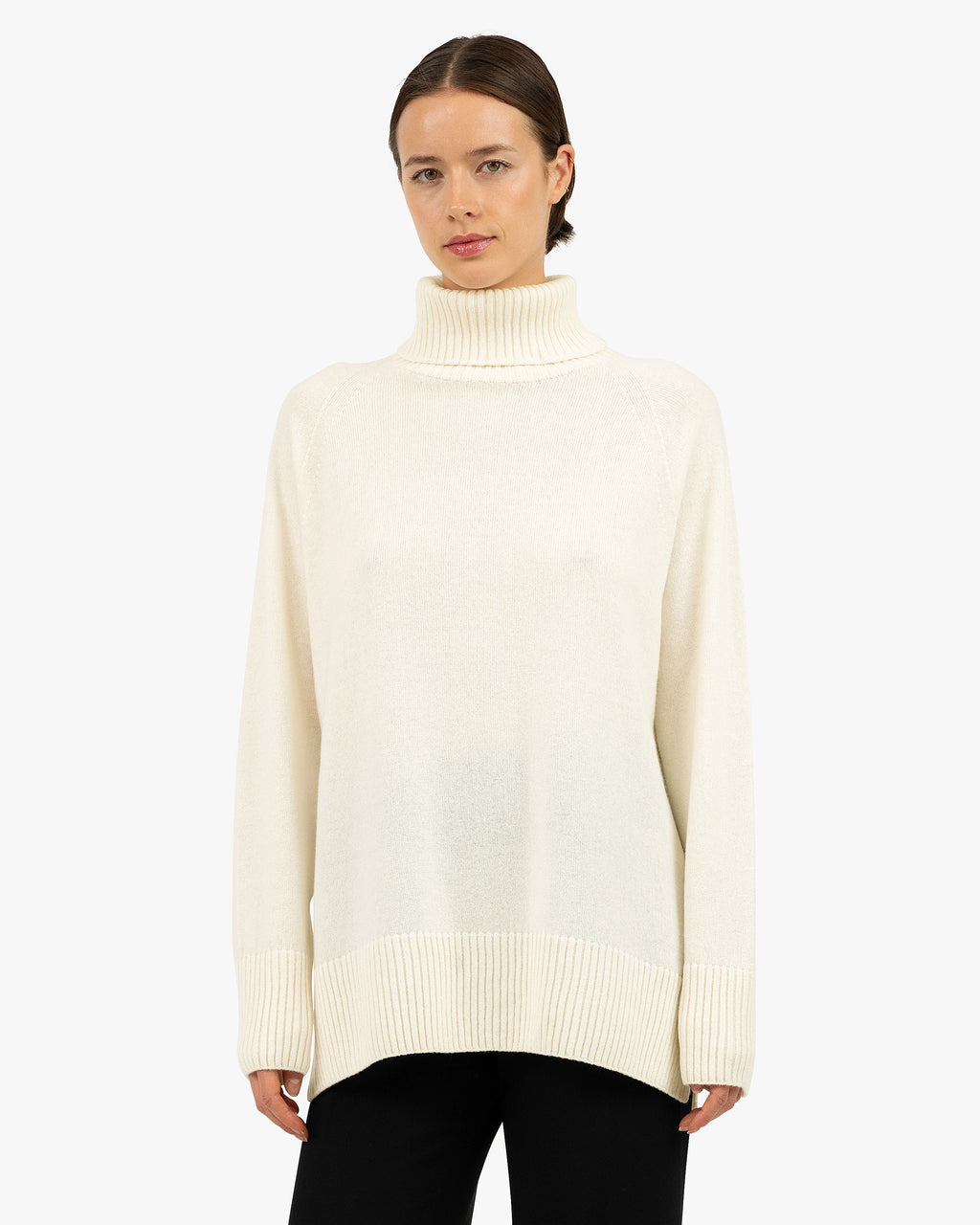 Mosel Maxi Turtleneck Sweater - White Cashmere