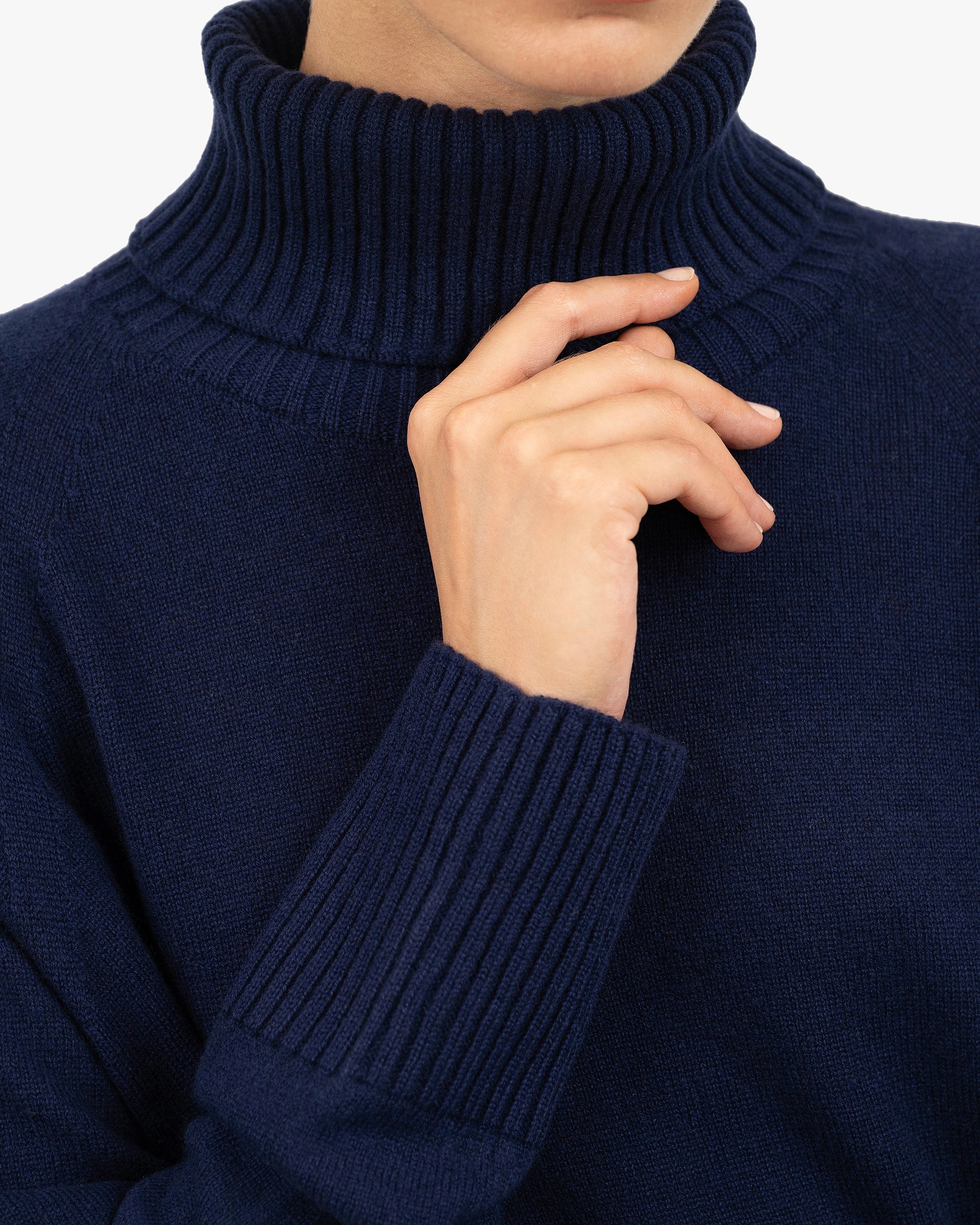 Mosel Maxi Turtleneck Sweater - Blue Cashmere