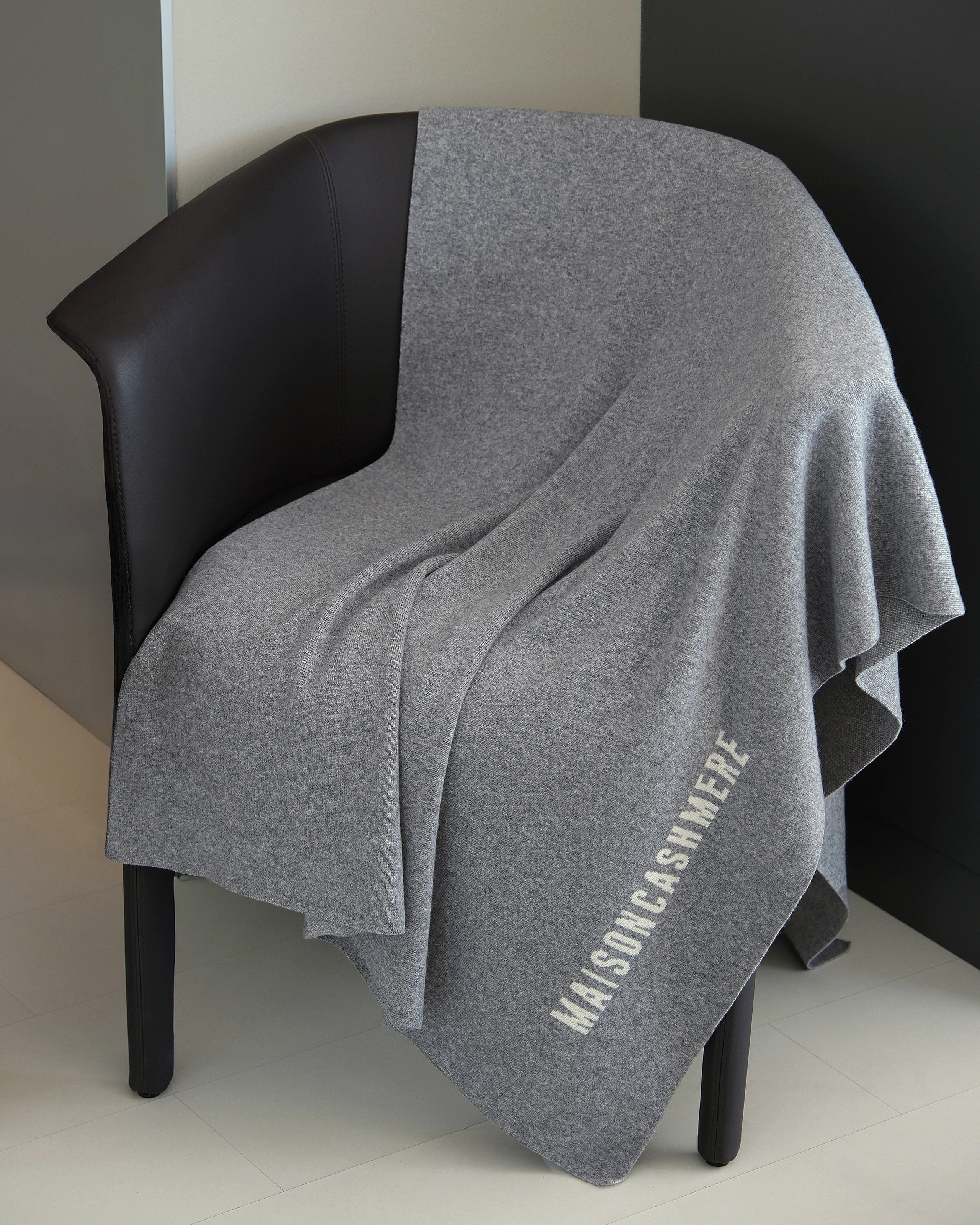 Palace Customizable Throw - Medium Grey Cashmere