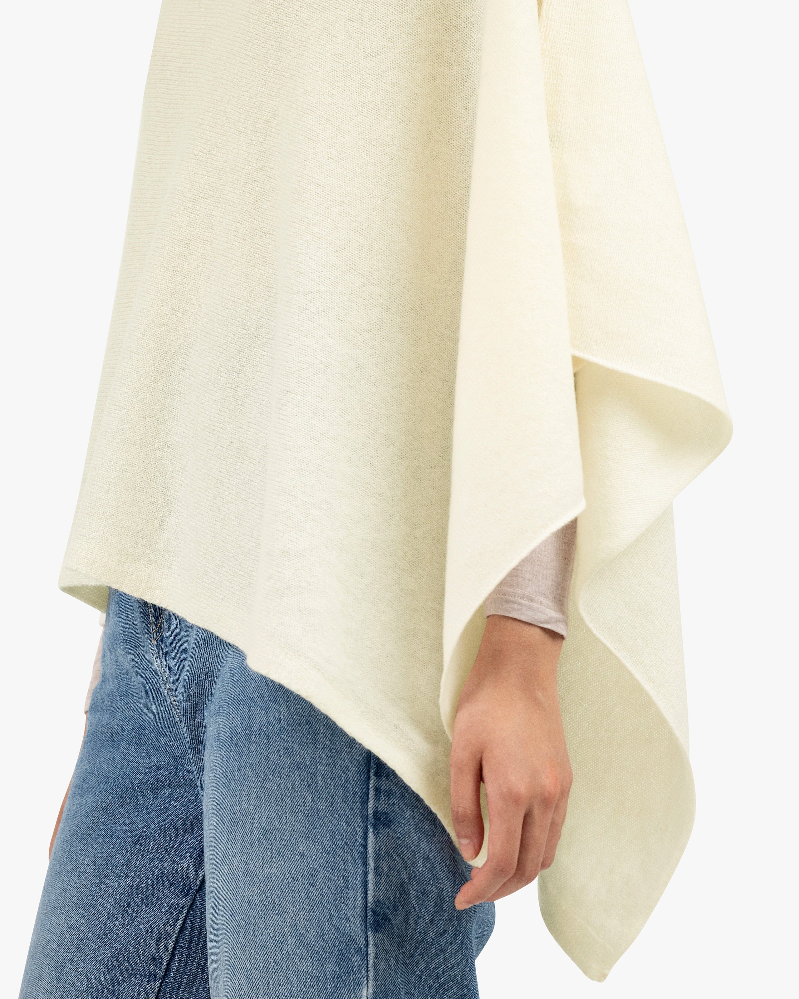 Essential Poncho - White Cashmere