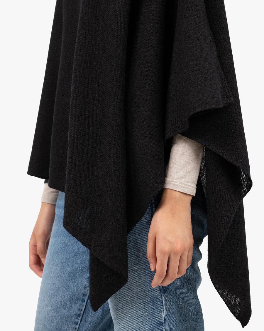 Essential Poncho - Black Cashmere