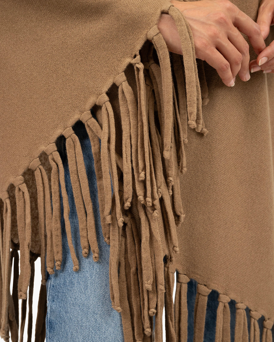Poncho with Fringes - Camel Cashmere