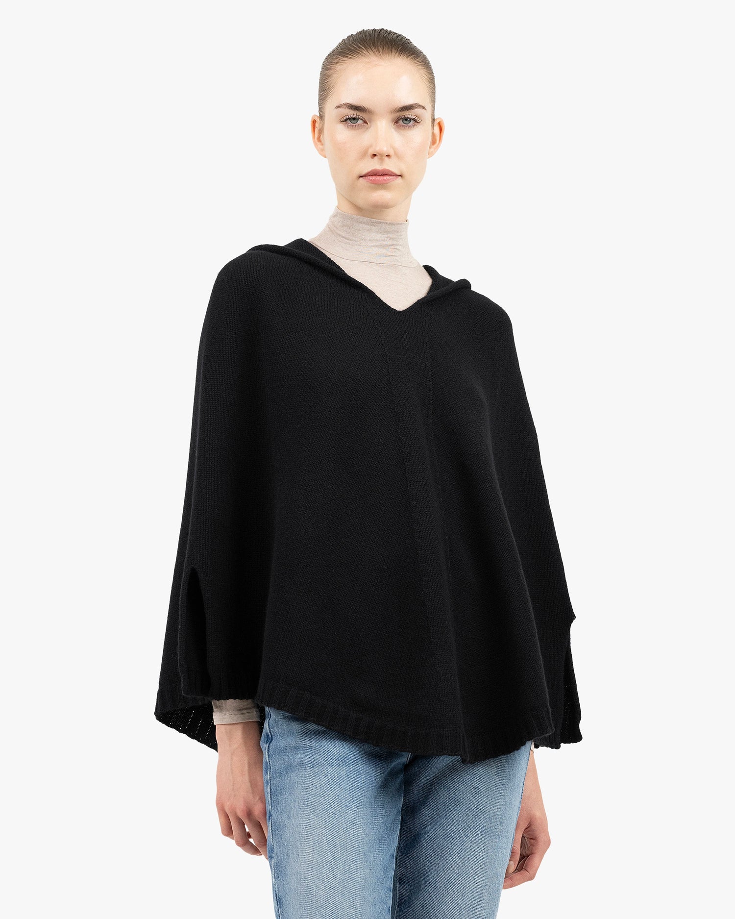 Hoodie Poncho - Black Cashmere