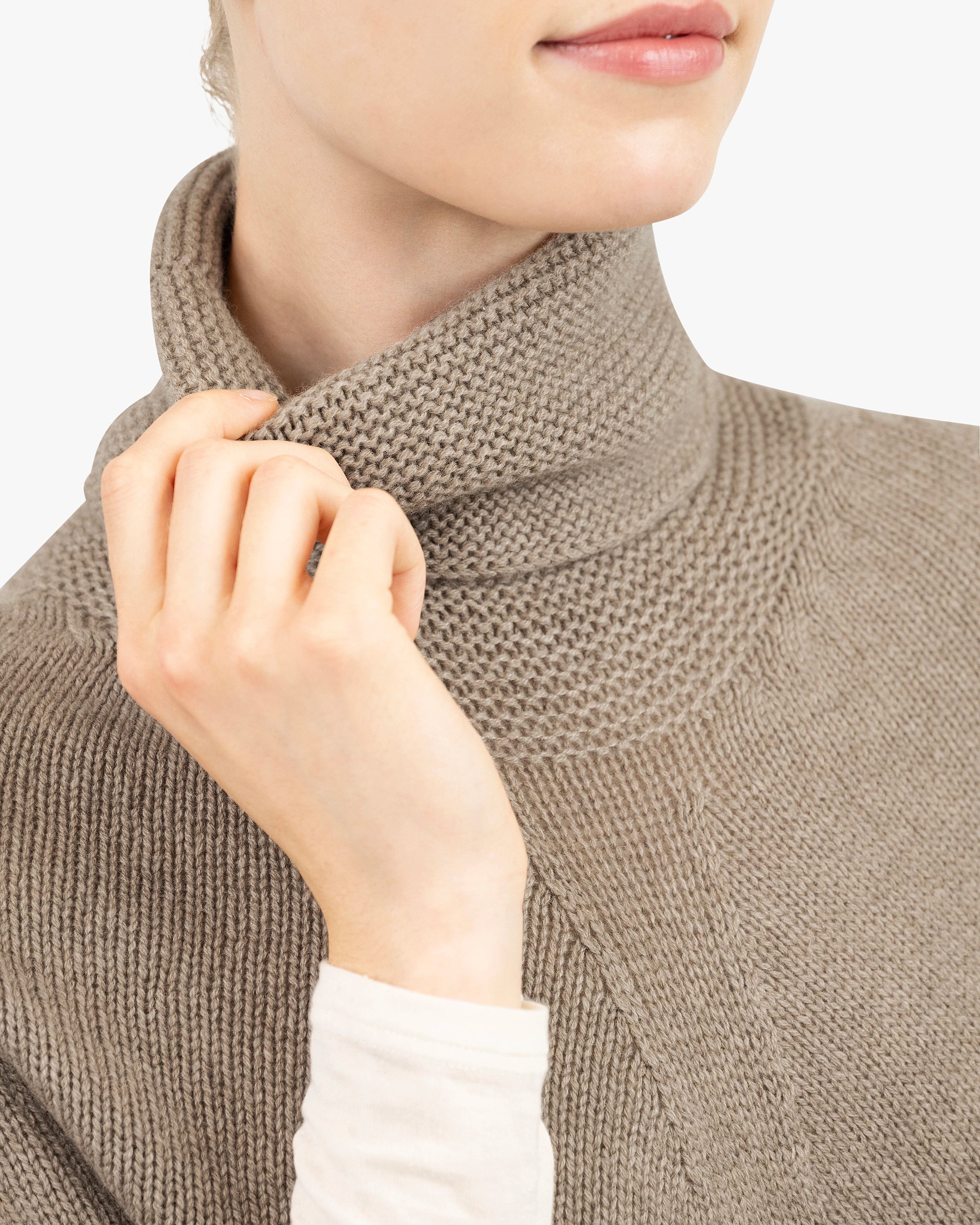 Selva Poncho - Taupe Cashmere