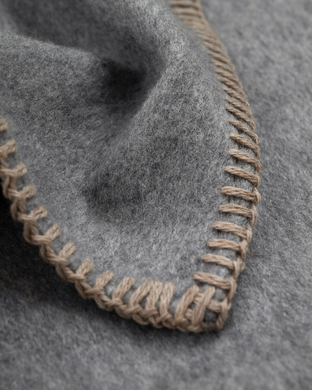 Provence Throw Blanket - Grey Lifestyle > Blanket
