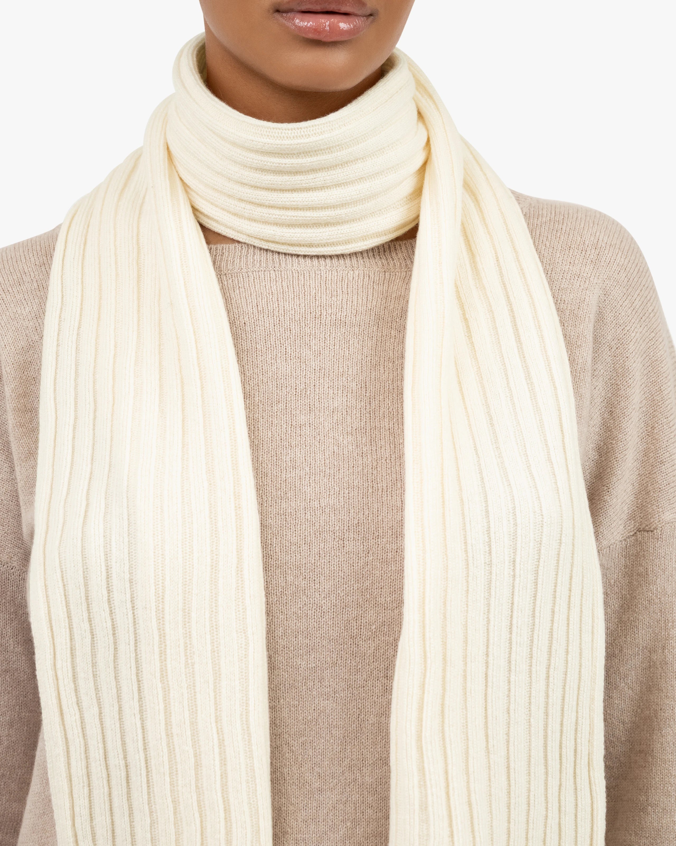 小物 23SS WHITE CASHMERE GAUZE SCARF 小物 23SS WHITE CASHMERE