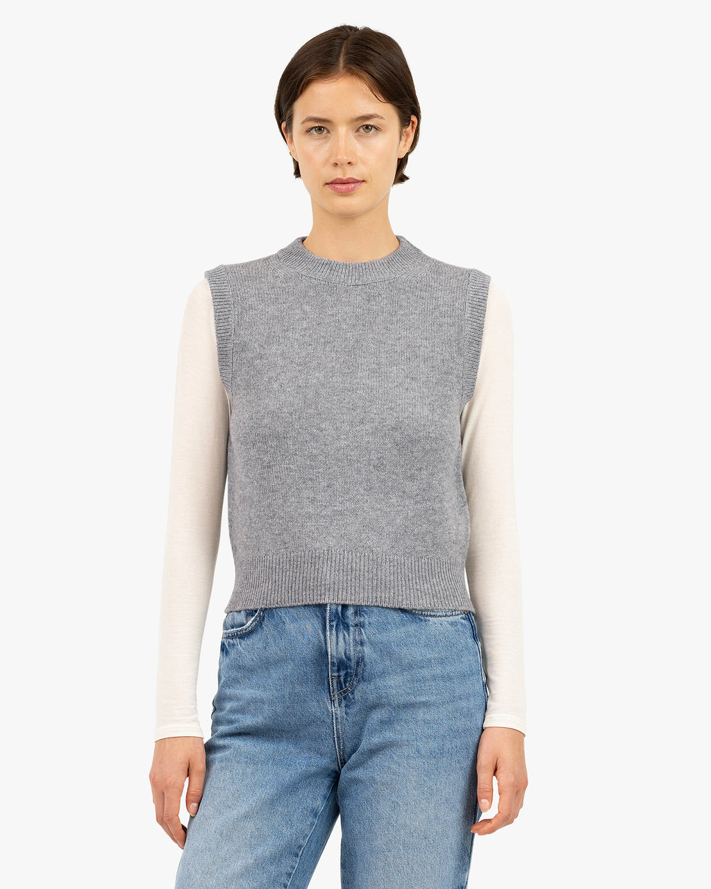 Sorapis Cashmere Cropped Vest - Medium Grey | MaisonCashmere Sorapis Cashmere Cropped Vest - Medium Grey | MaisonCashmere
