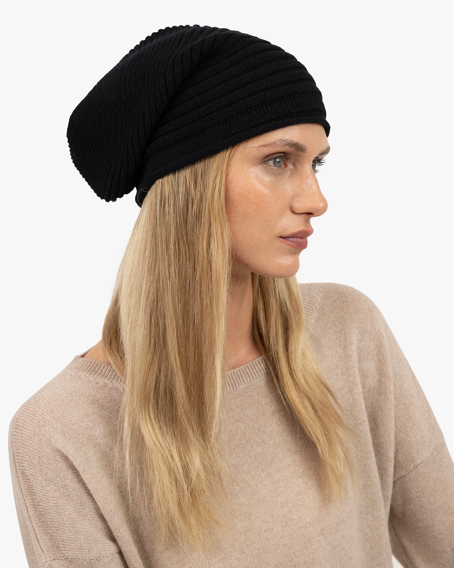 Sorbonne Beret - Black Cashmere