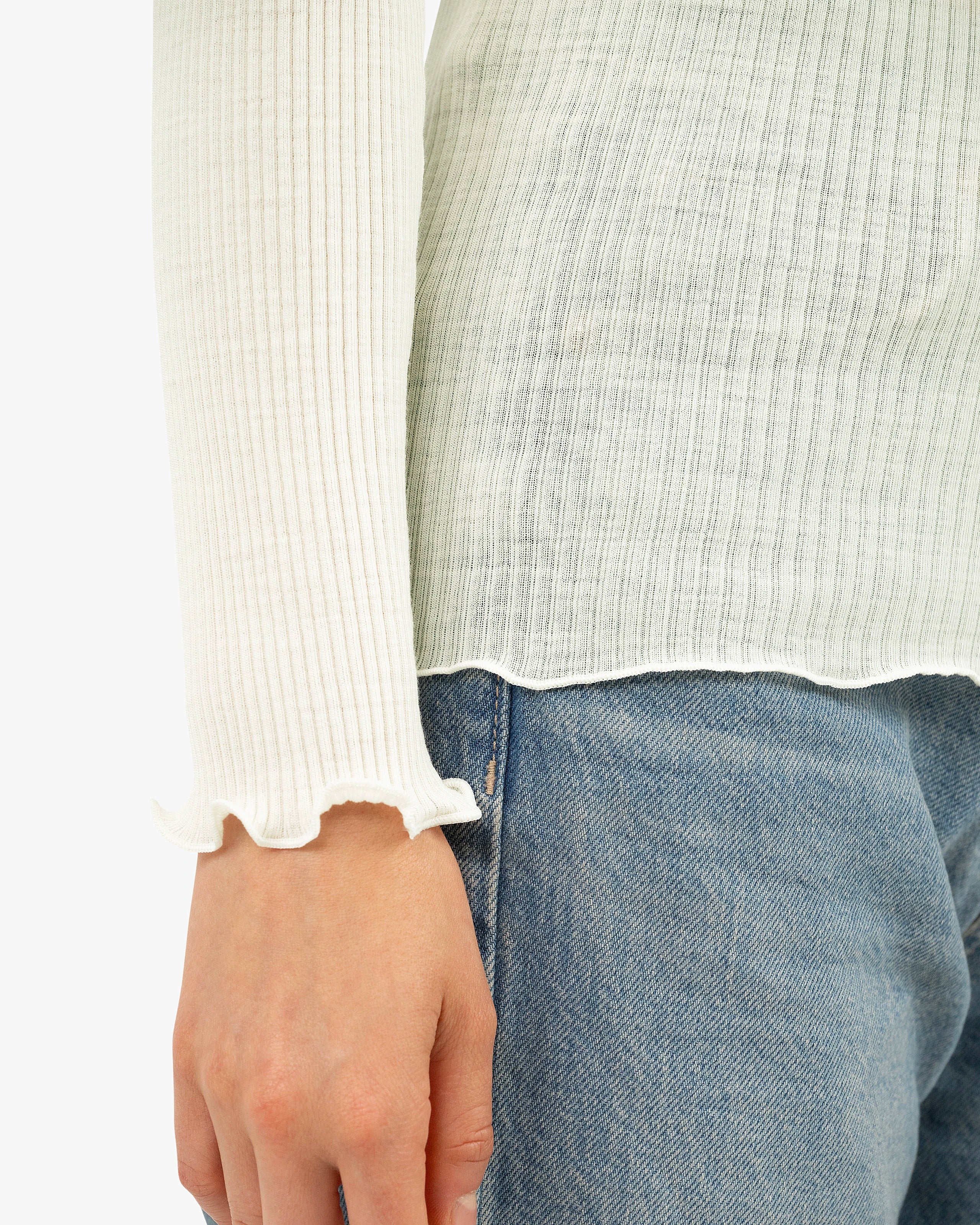 Pleated Turtleneck - White Merino / Seta