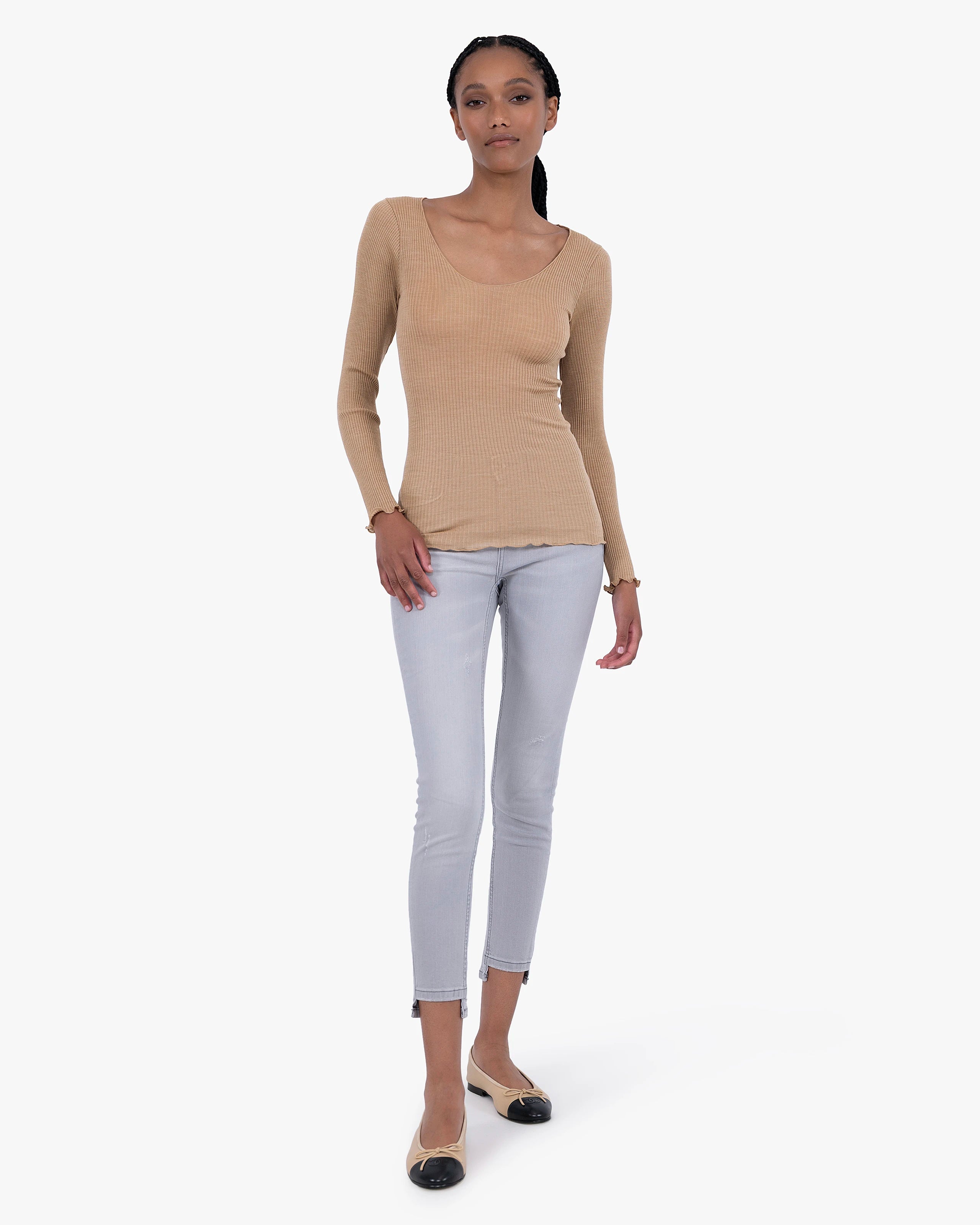 Pleated V-Neck - Camel Merino / Seta