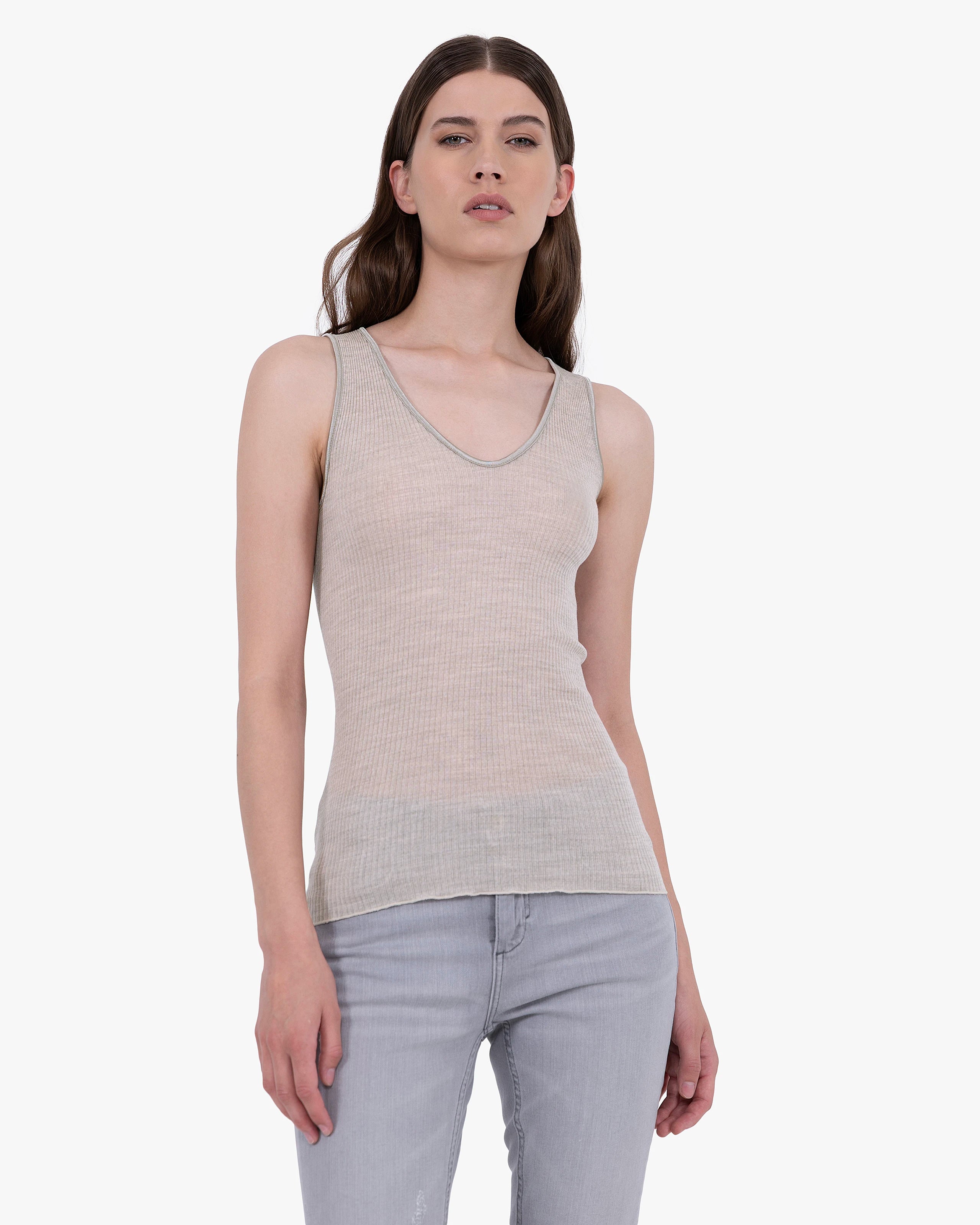 V-Neck Pleated Tank Top - Walnut Merino / Seta
