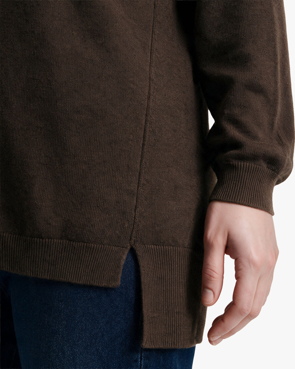 Women's Curvy Sweater · Brown Women > Crewneck Sweater
