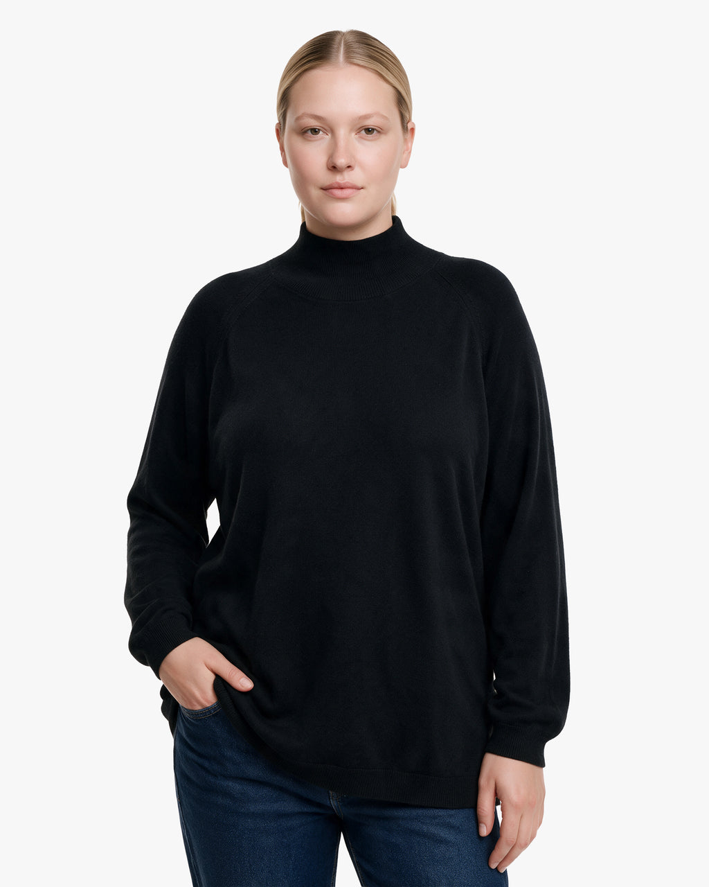 Women's Curvy Sweater · Black Women > Crewneck Sweater