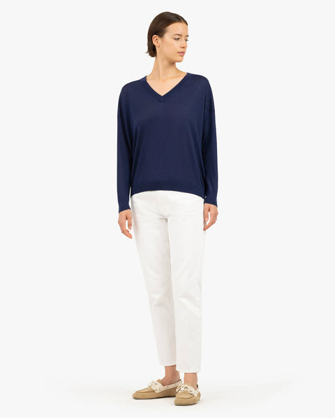 Women's Belvoir V-Neck Sweater - Blue Cashmere / Seta
